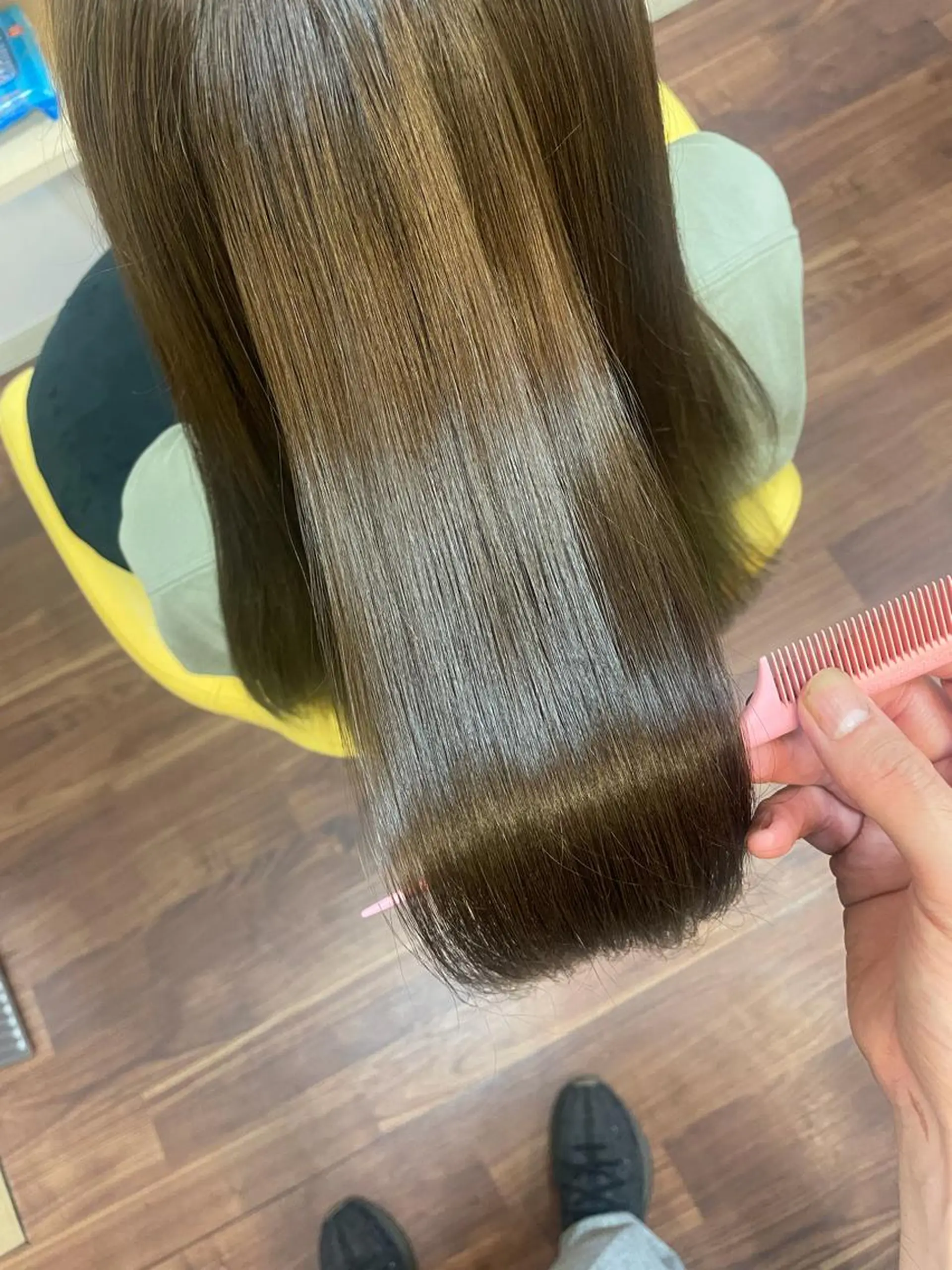 ロング カラー ヘアカラー トリートメント ジールヤマグチ朝霧駅前店所属・渋谷 洸貴のヘアスタイル