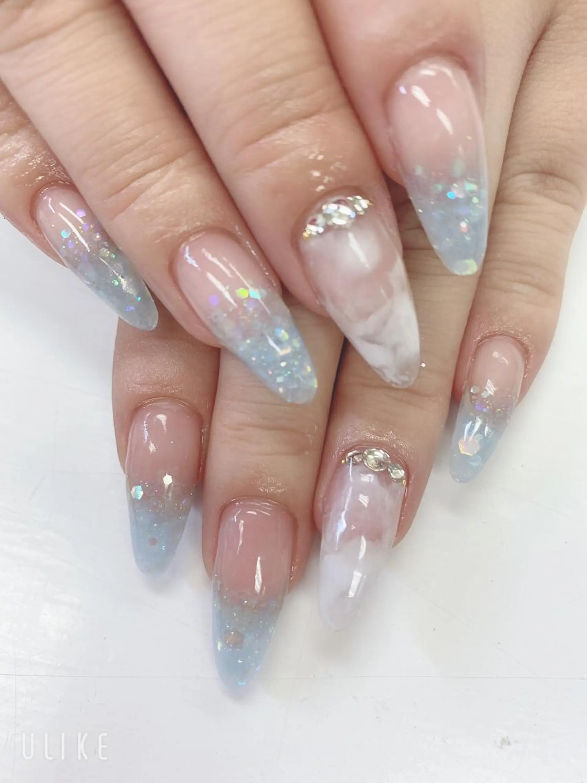 ミディアム ハンドネイル JNA認定講師🌸 RIEのネイルデザイン