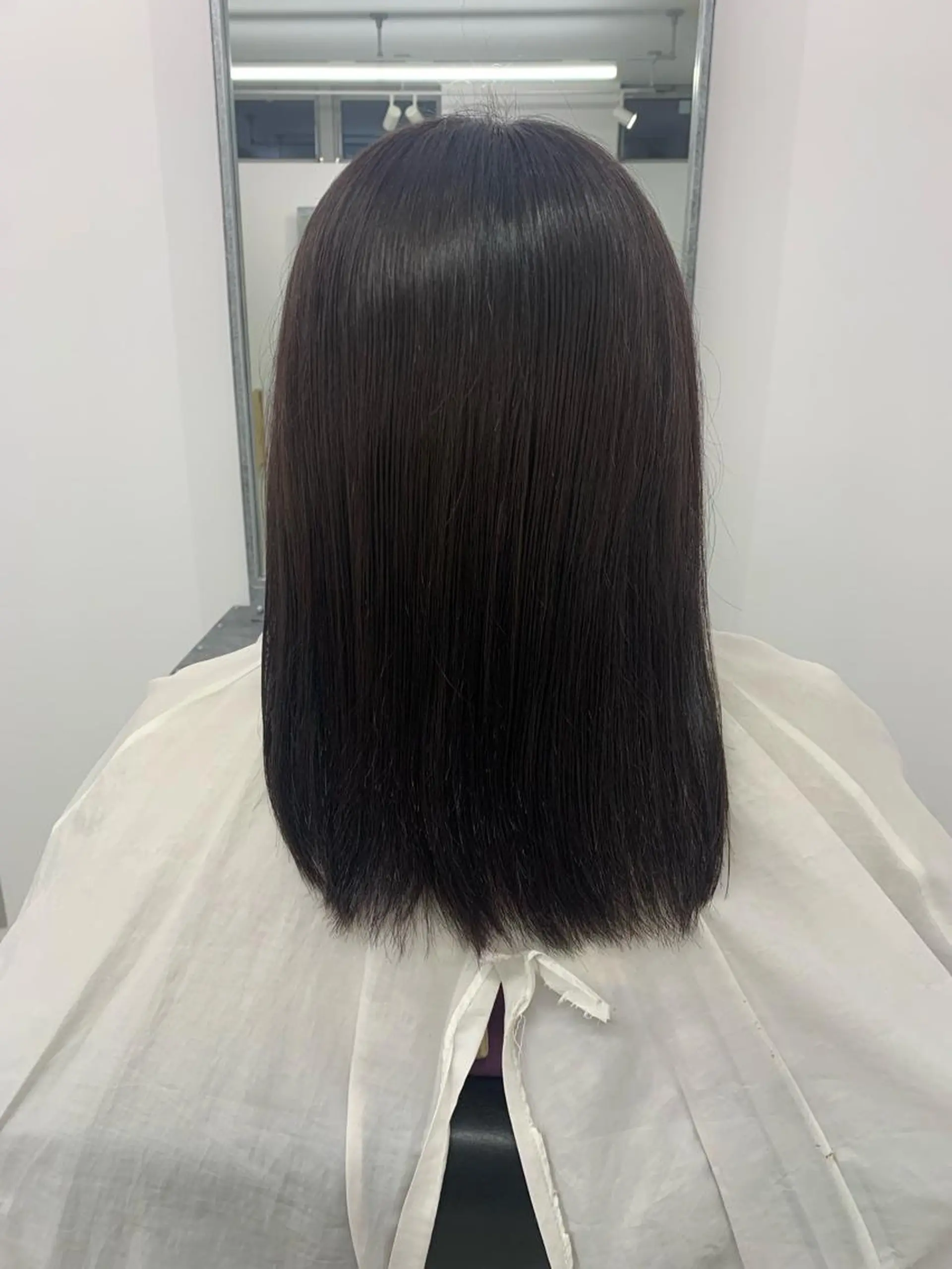 ミディアム カラー kanon hair所属・新木 愛花のヘアスタイル