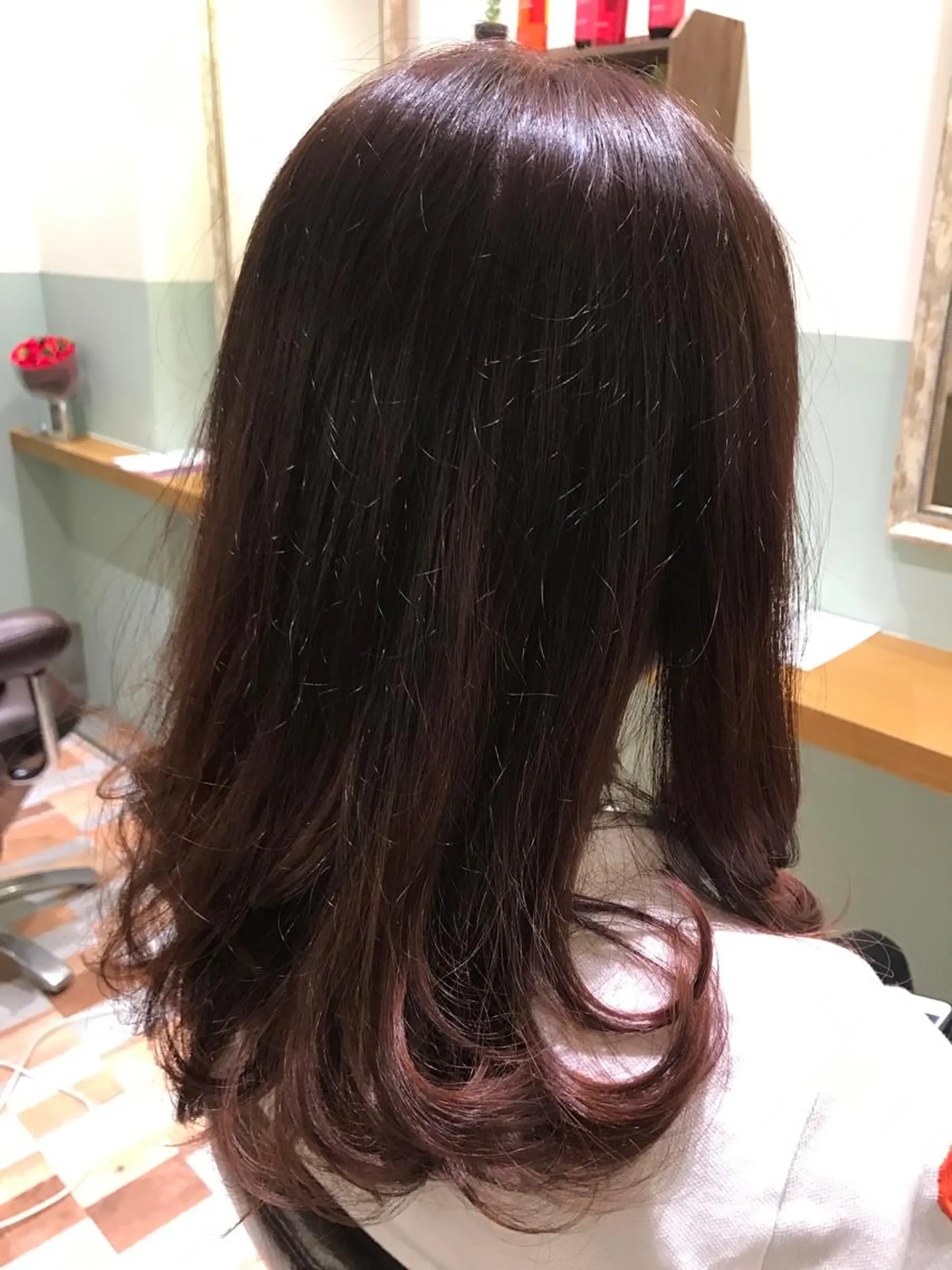 ミディアム C-Link カラー専門店所属・C-Link シーリンクのヘアスタイル