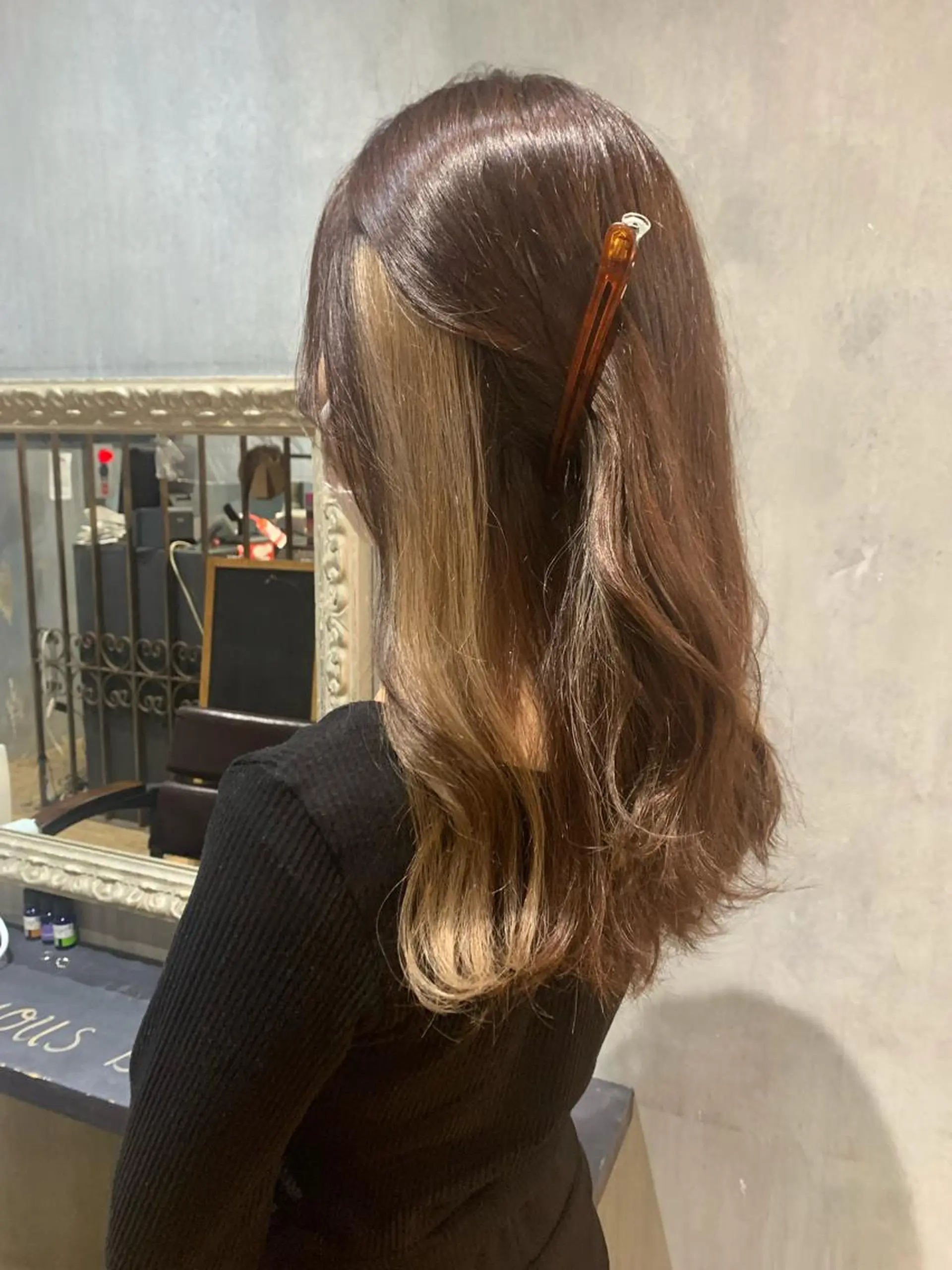 ロング ルネ所属・切りっぱなしボブ グレージュ/福田梢のヘアスタイル