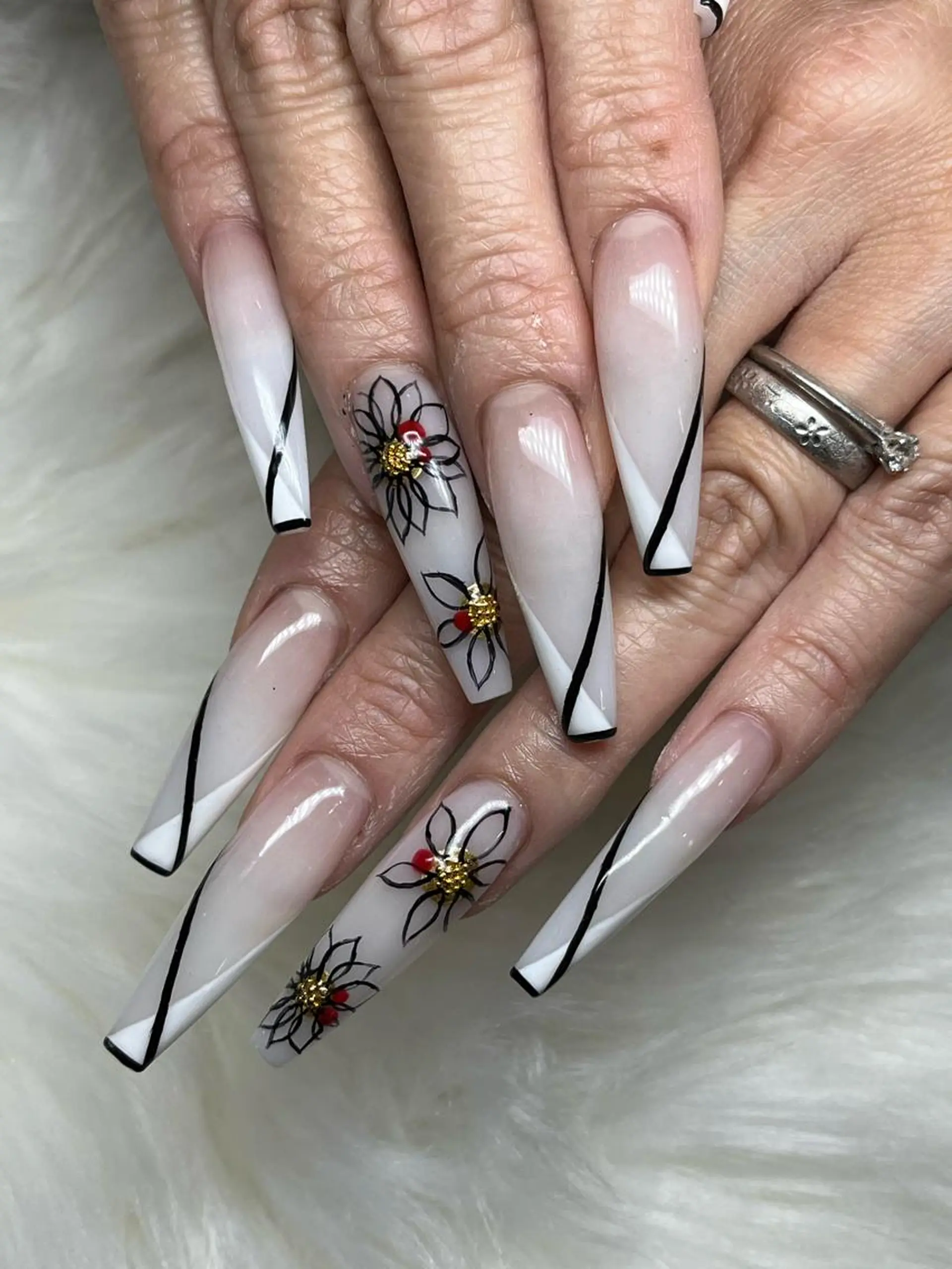 ネイル ハンドネイル nail salon FLEEKのネイルデザイン