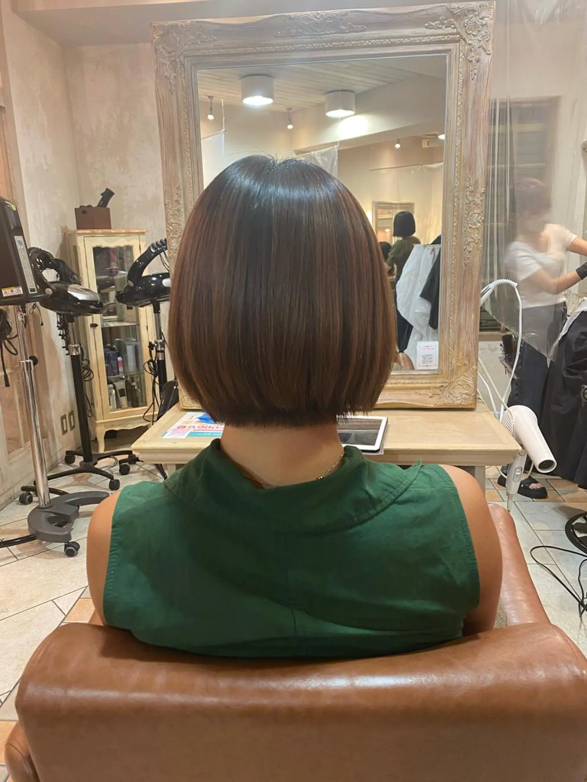 ショート パーマ ストレートパーマ amie by afloat(エイミーバイアフロート)所属・井上 日菜乃のヘアスタイル