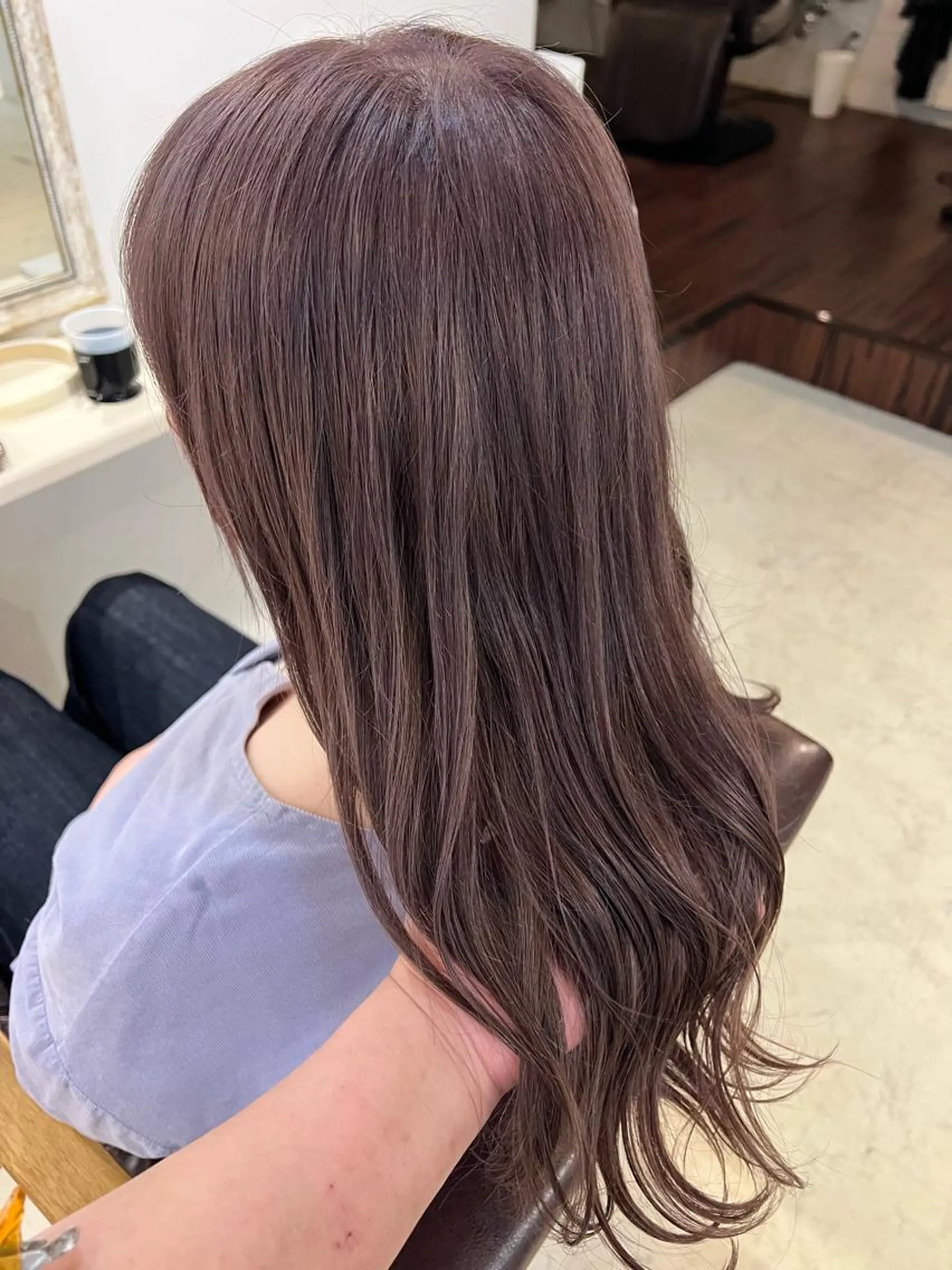 ロング カラー ベージュカラー ブリーチ ラベンダーカラー ラベンダーベージュ 🤍中野 レオ🤍のヘアスタイル