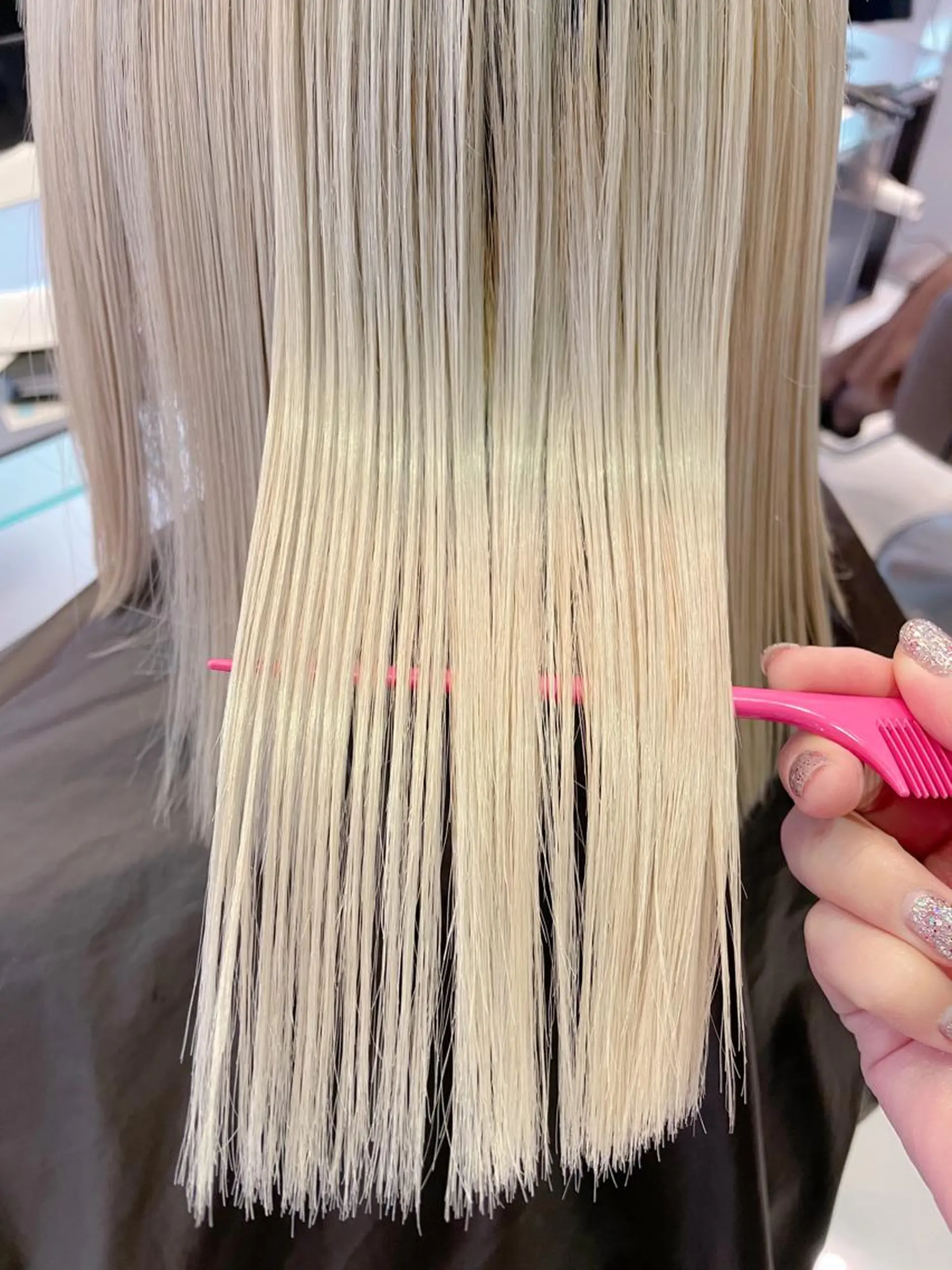 セミロング カラー ブリーチ トリートメント 酸性ストレート 艶髪/モテヘア🎀 MIHOのヘアスタイル