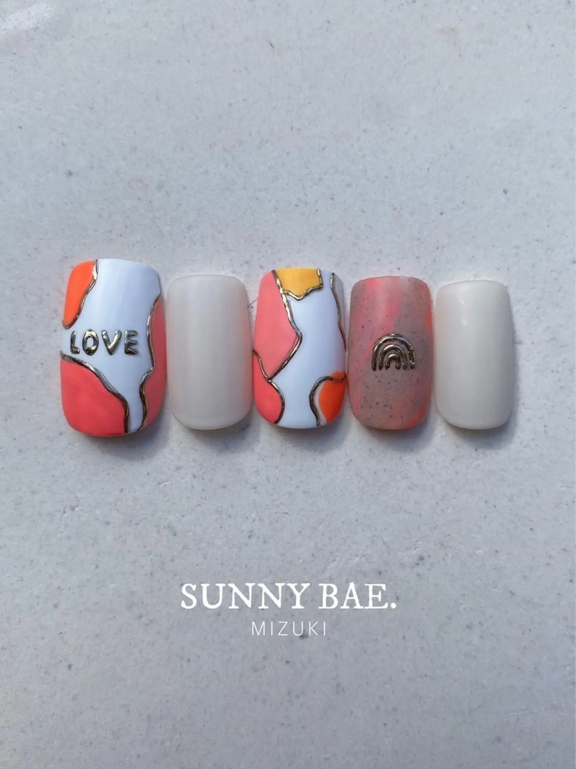 ネイル ジェルネイル ミラーネイル オレンジ ピンク SUNNY BAE. 🌼MIZUKIのネイルデザイン
