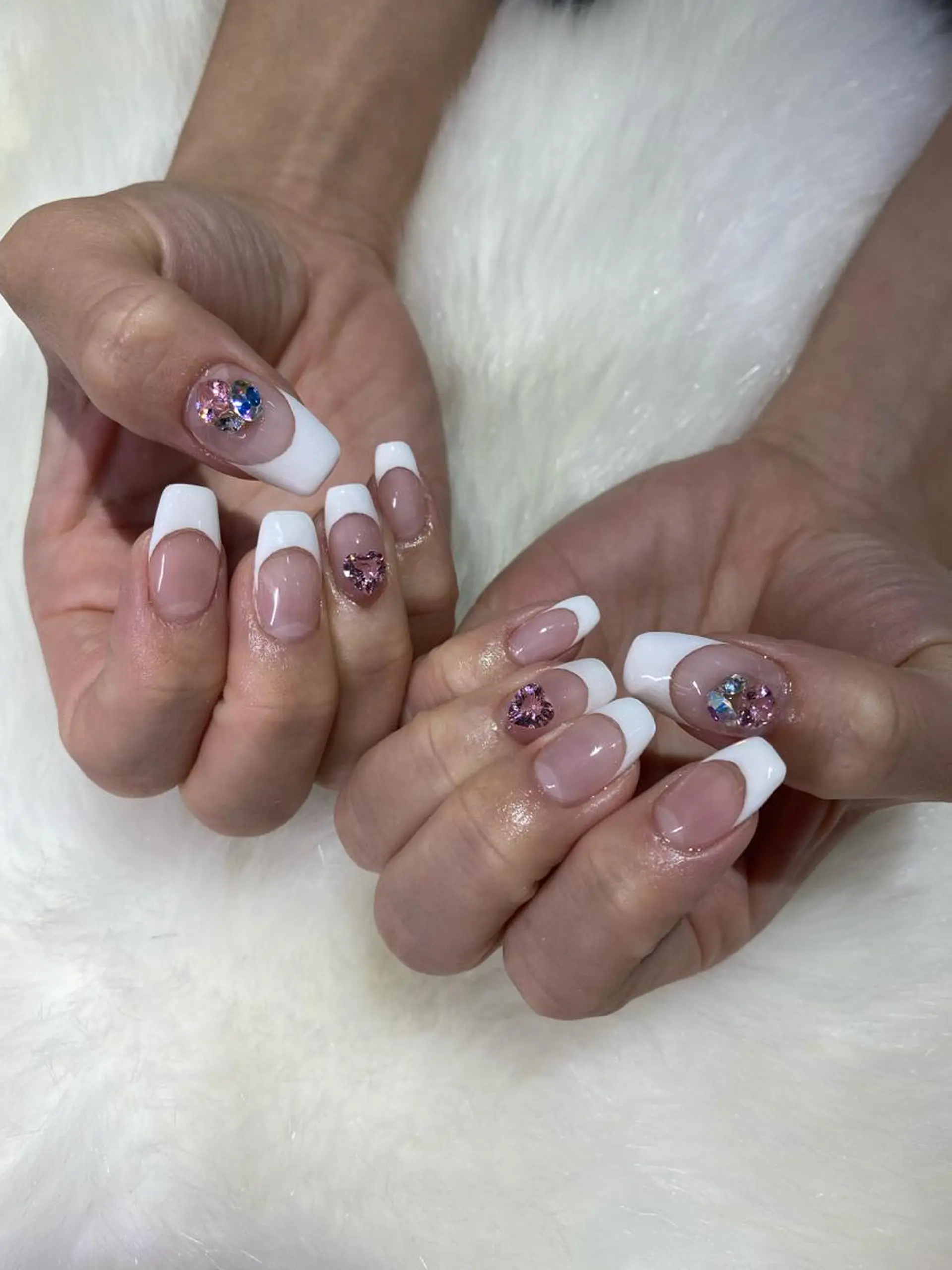 ネイル Amber21.所属・Nagahama Akariのネイルデザイン