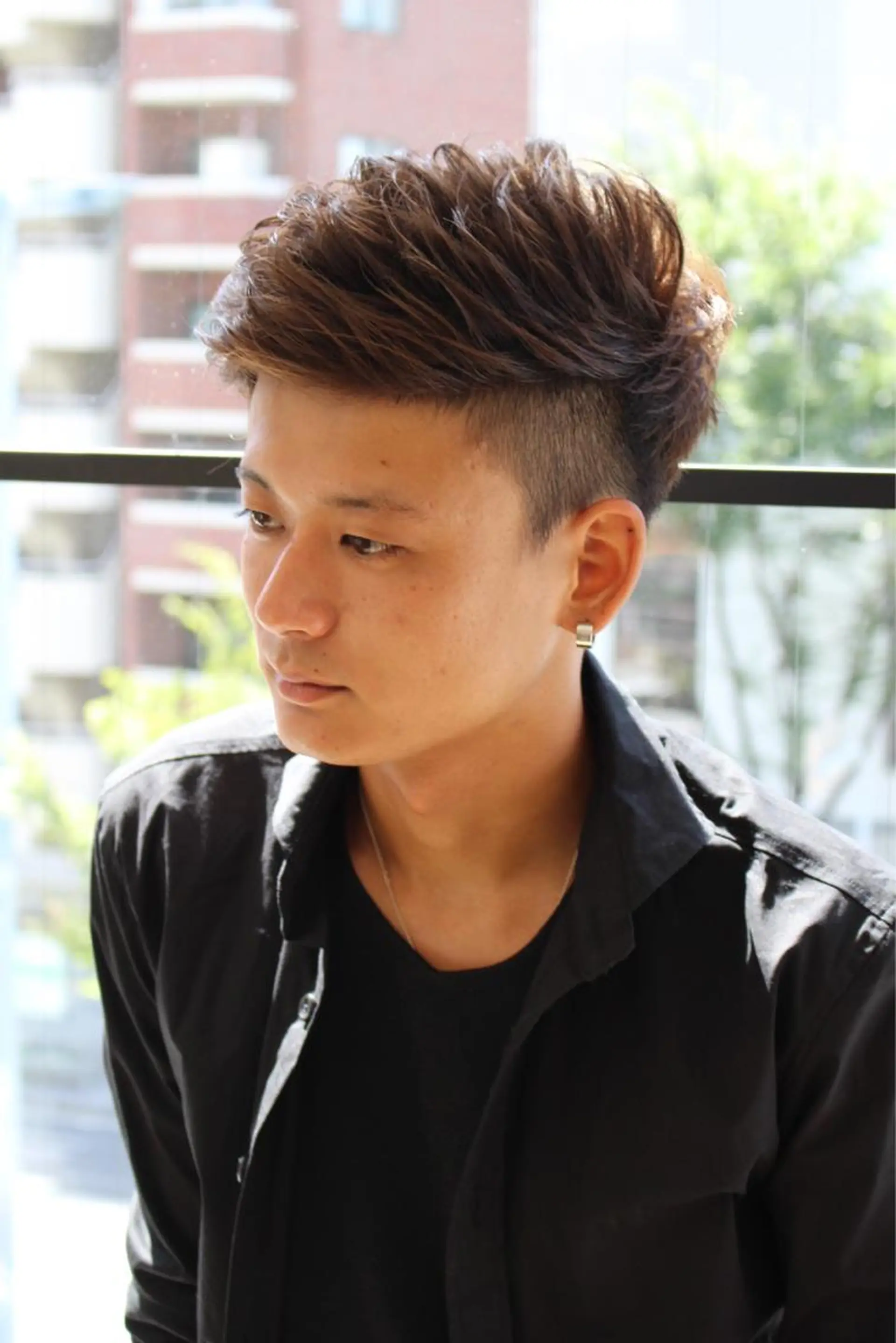 ショート カラー メンズ 刈り上げ 吉岡 昌吾のヘアスタイル