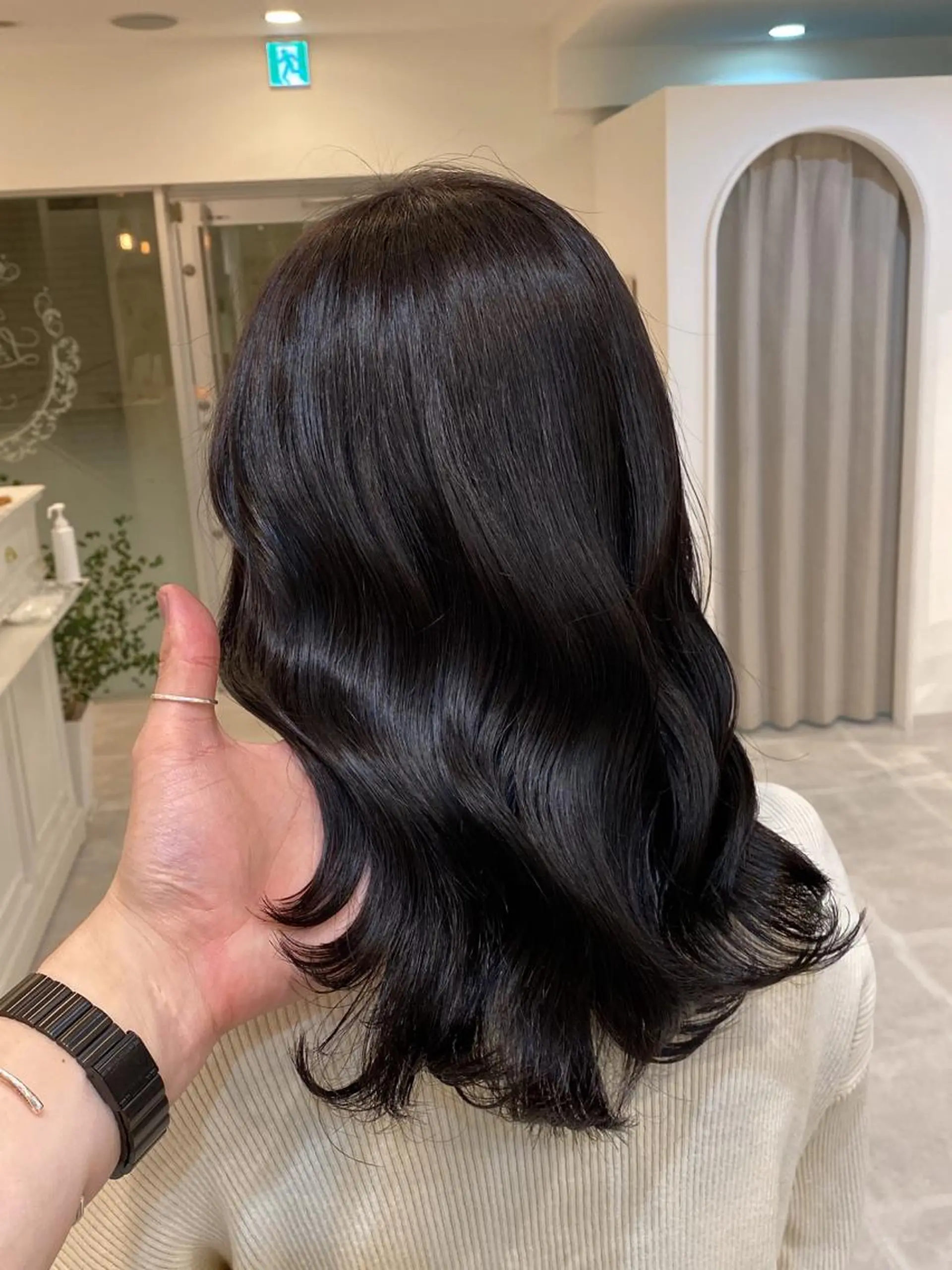 セミロング カラー ブリーチ ケアブリーチ ダブルカラー グラデーションカラー ハイライトカラー カット ヘアカラー トリートメント ブリーチなし✨艶髪 カラー𓃲YAGIのヘアスタイル