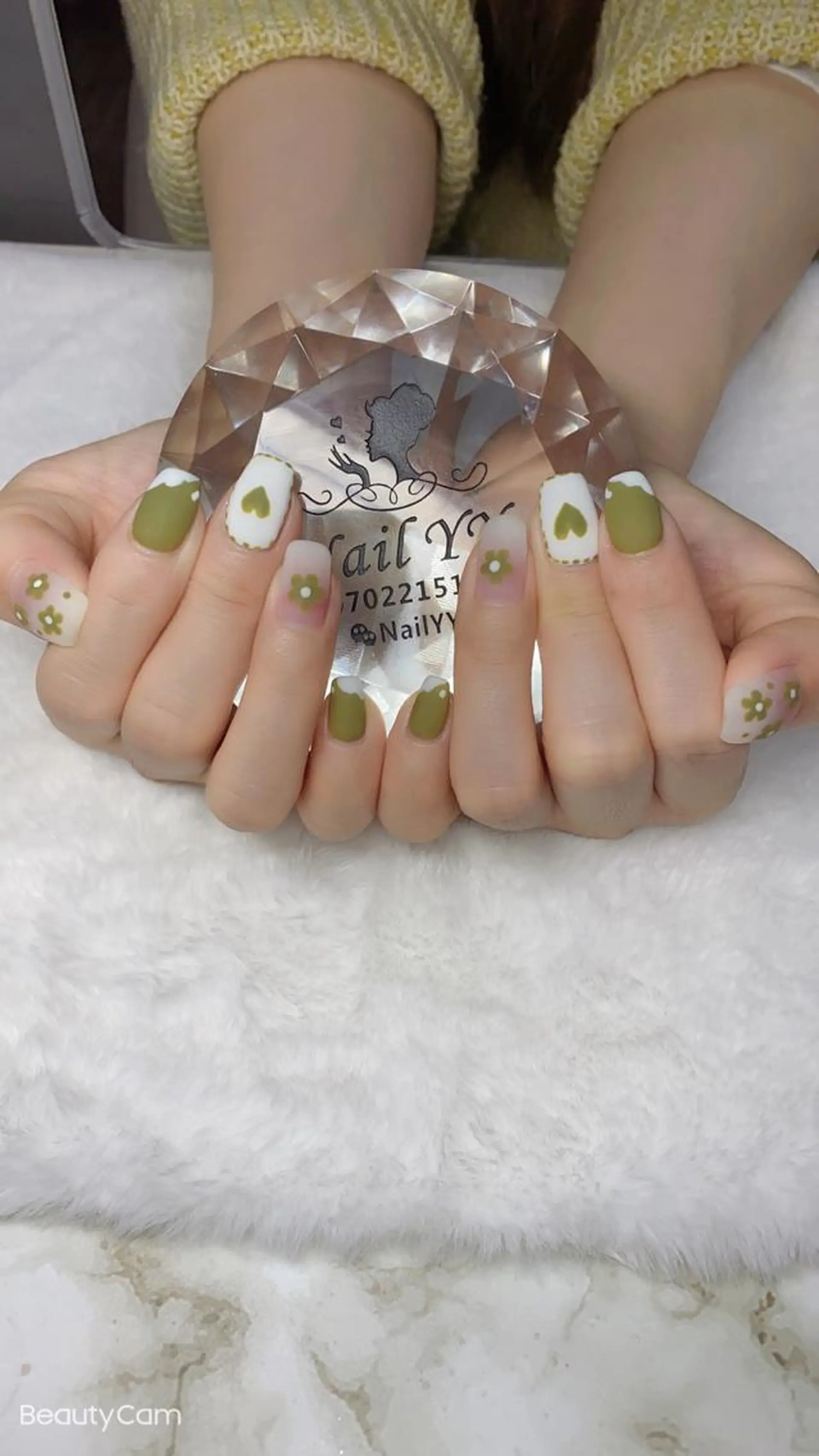ネイル NailYY所属・NailYY よよのネイルデザイン