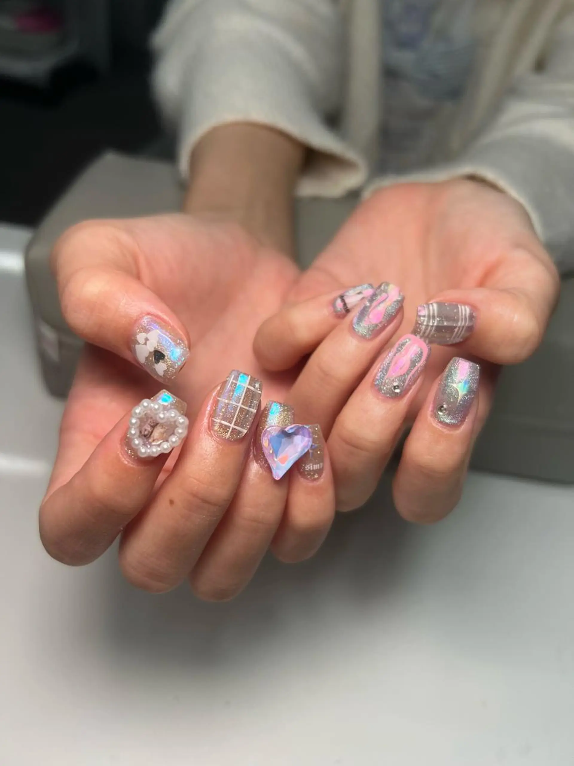 ネイル ハンドネイル Nail Salon L'arc所属・💊大阪/心斎橋 moni🧠のネイルデザイン