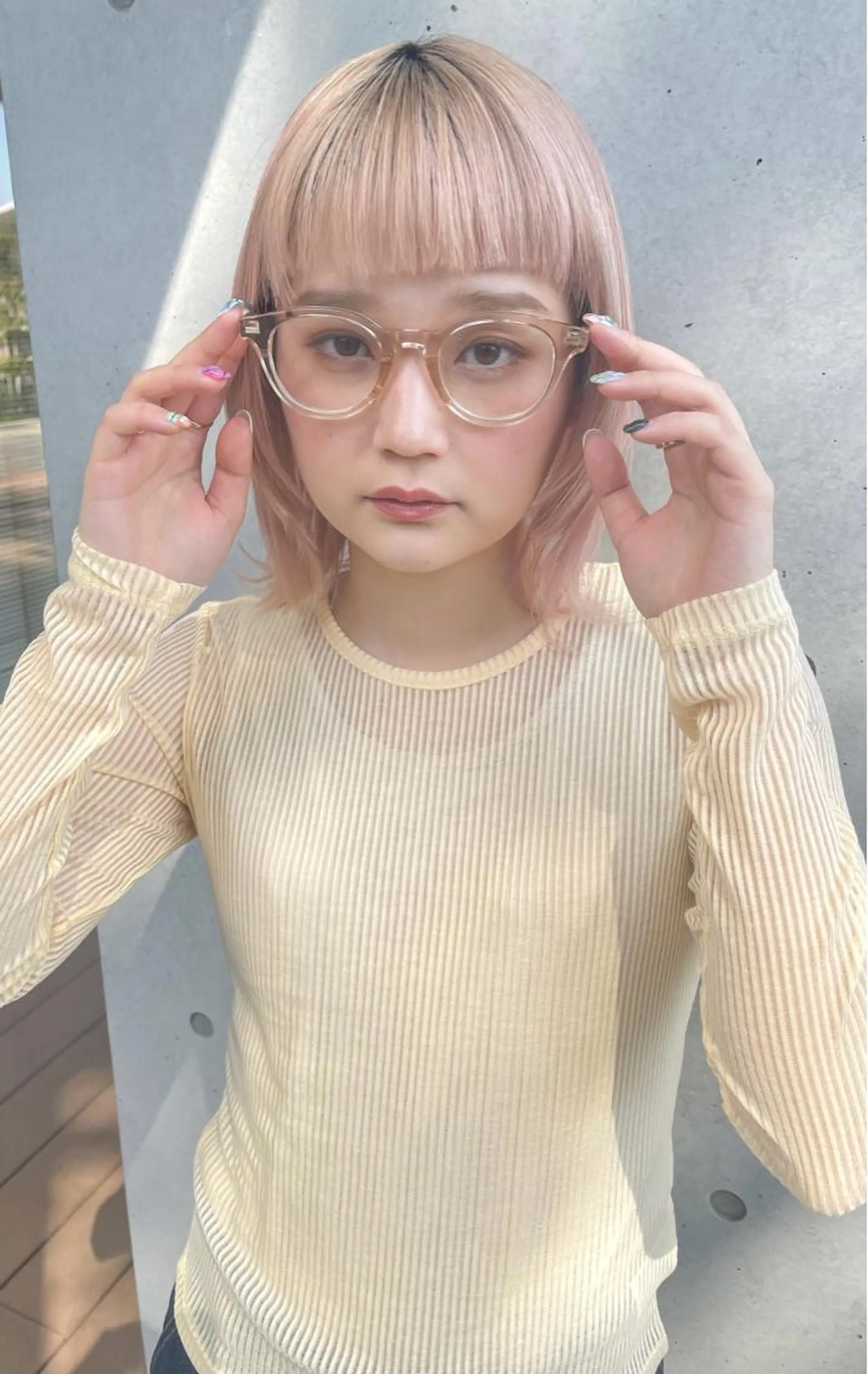 ショート カット ヘアカラー StellA所属・アートディレクター ワダヒサノリのヘアスタイル