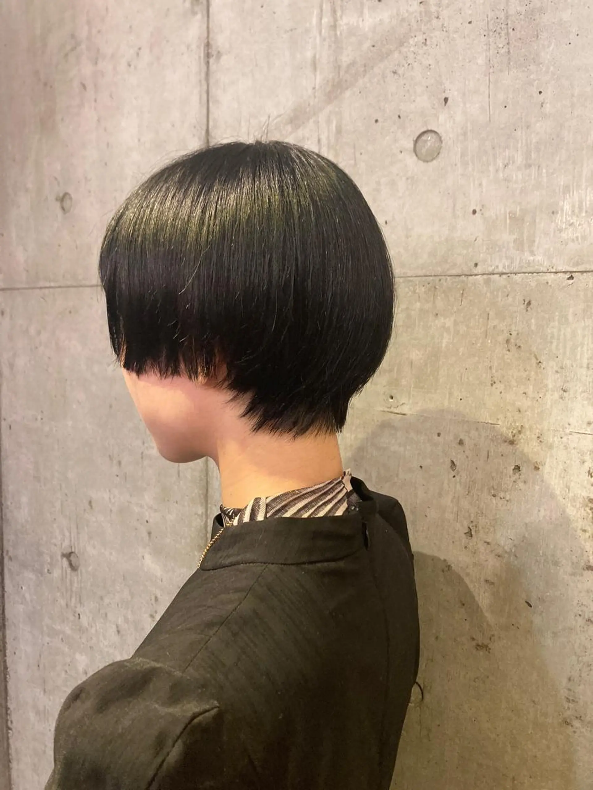 ショート ボブ ハイライト 姫カット おくれ毛 ショートヘア ✂︎岡根 京花✂︎のヘアスタイル