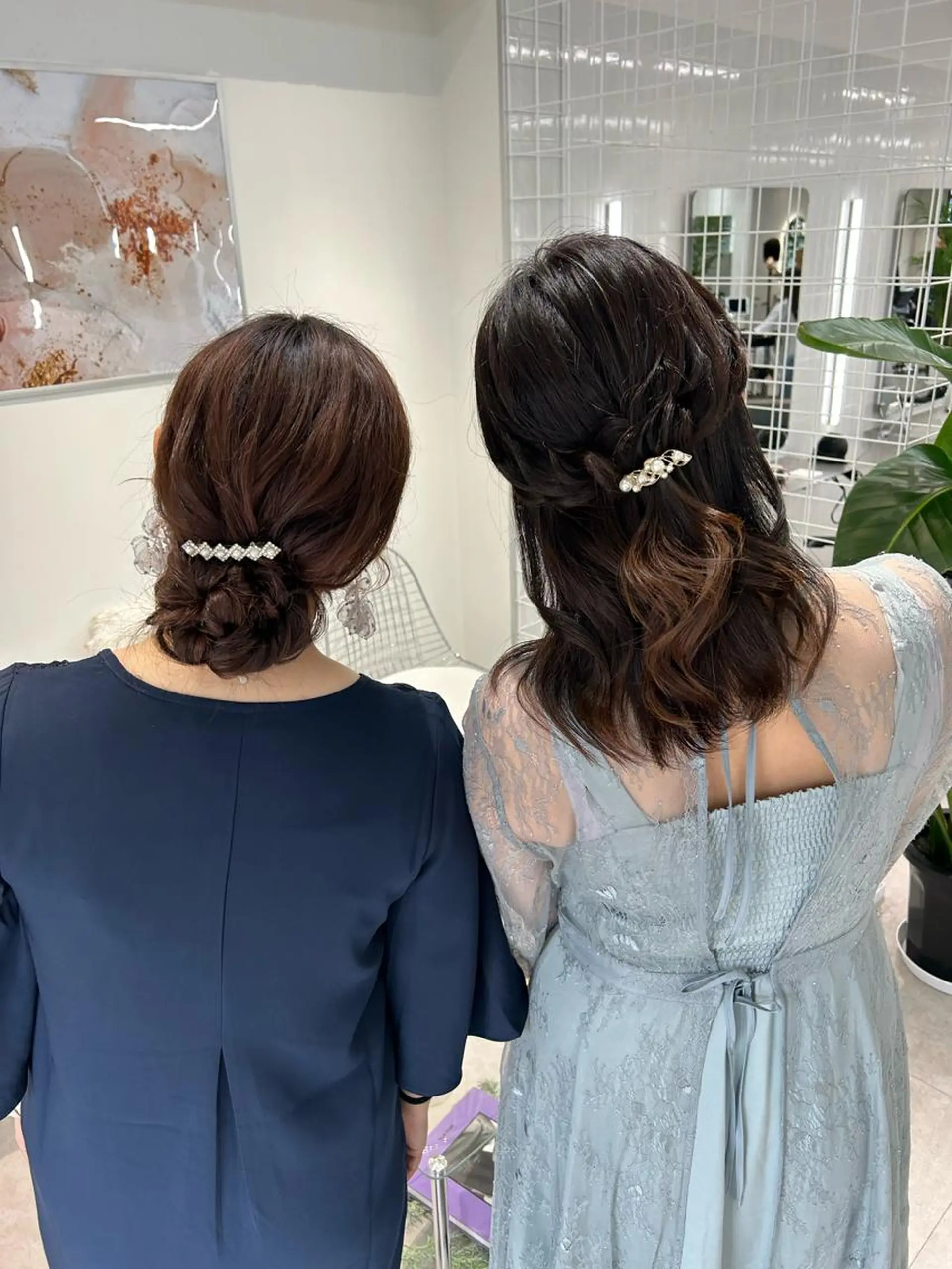 セミロング カラー ヘアアレンジ 卒業式ヘアセット🎀 ヘアアレンジのヘアスタイル