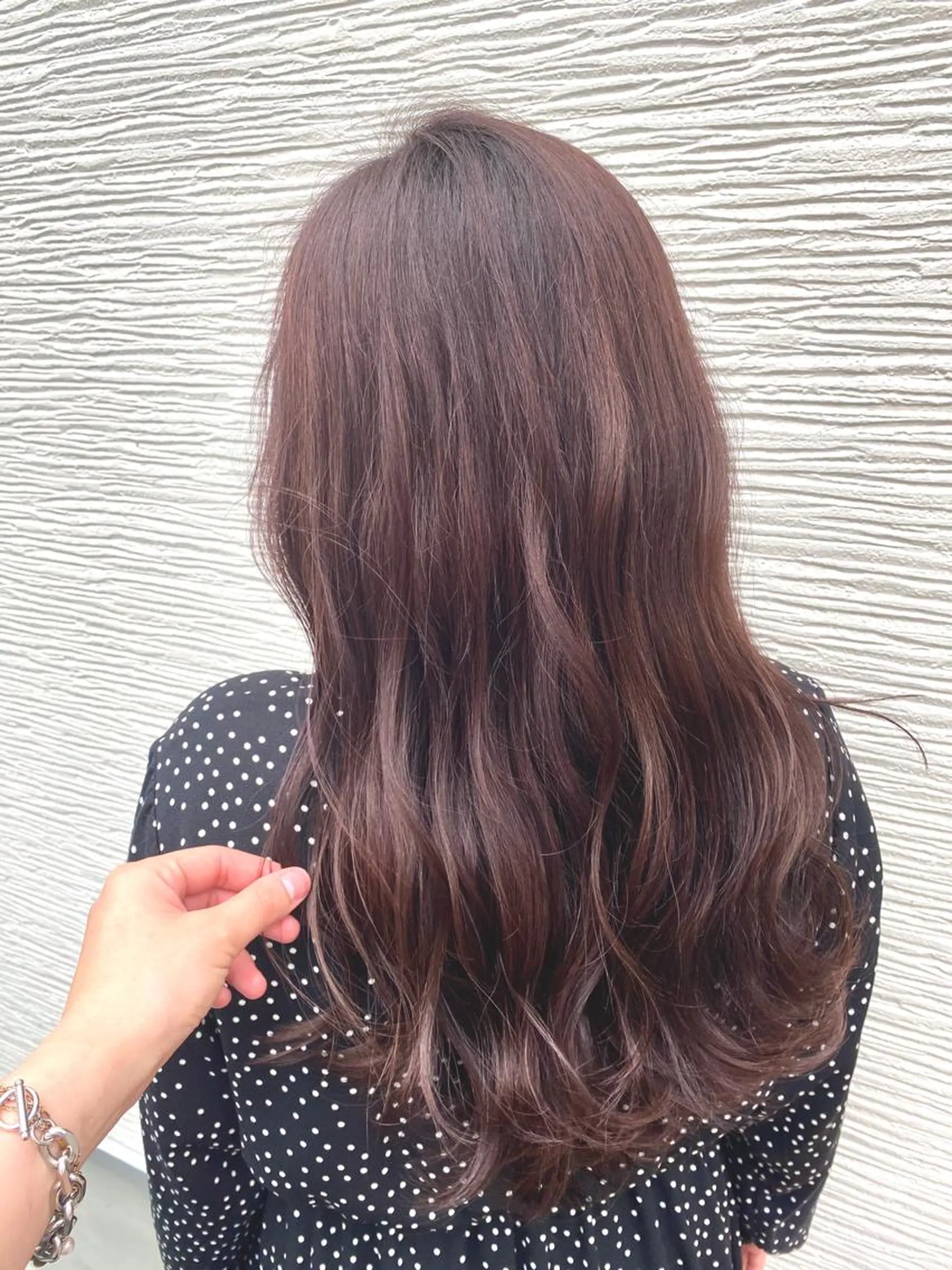 ロング カラー ベージュ指名No1 加賀詩織のヘアスタイル