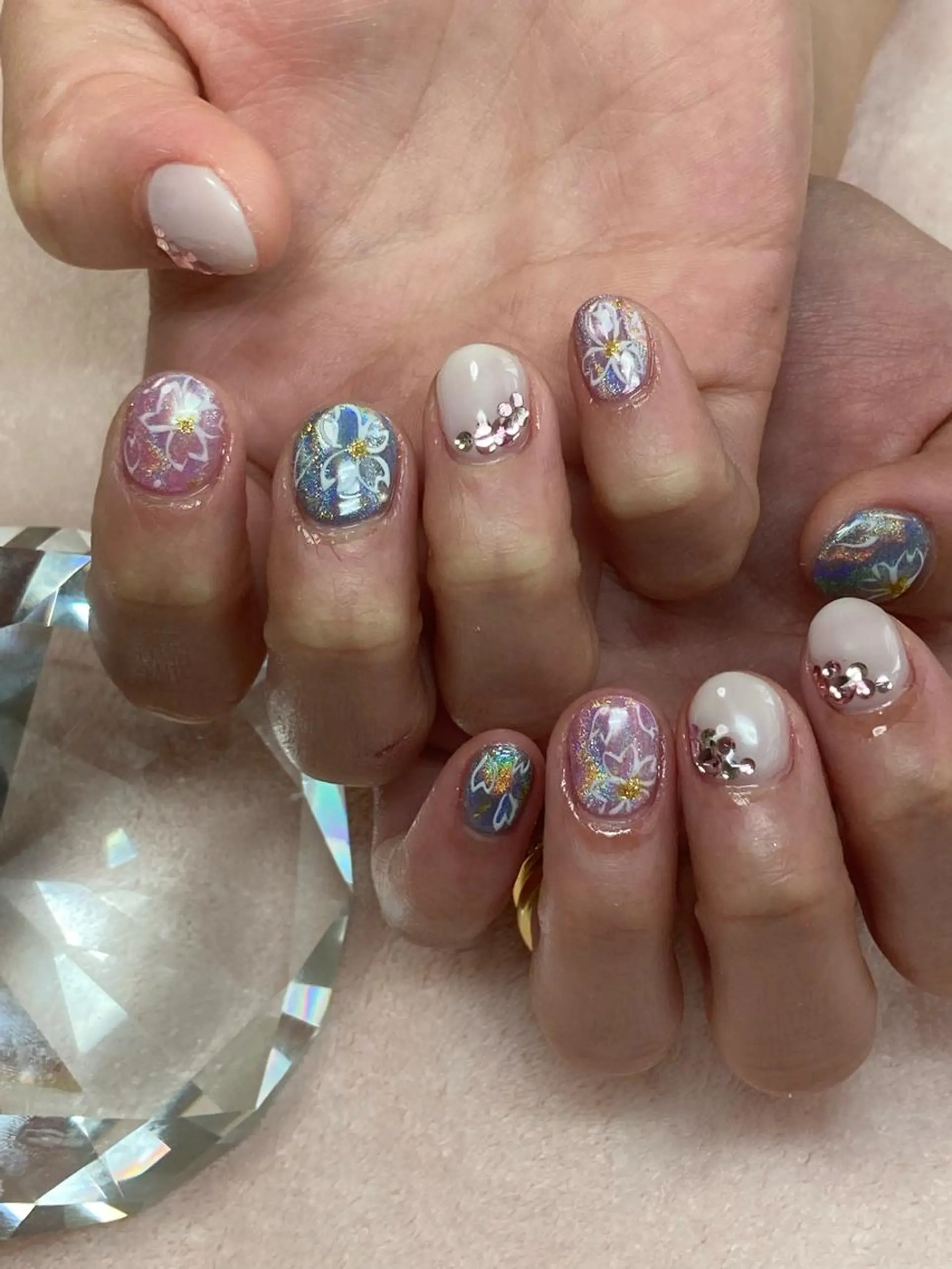 ネイル 桜ネイル ストーンネイル chii nailのネイルデザイン