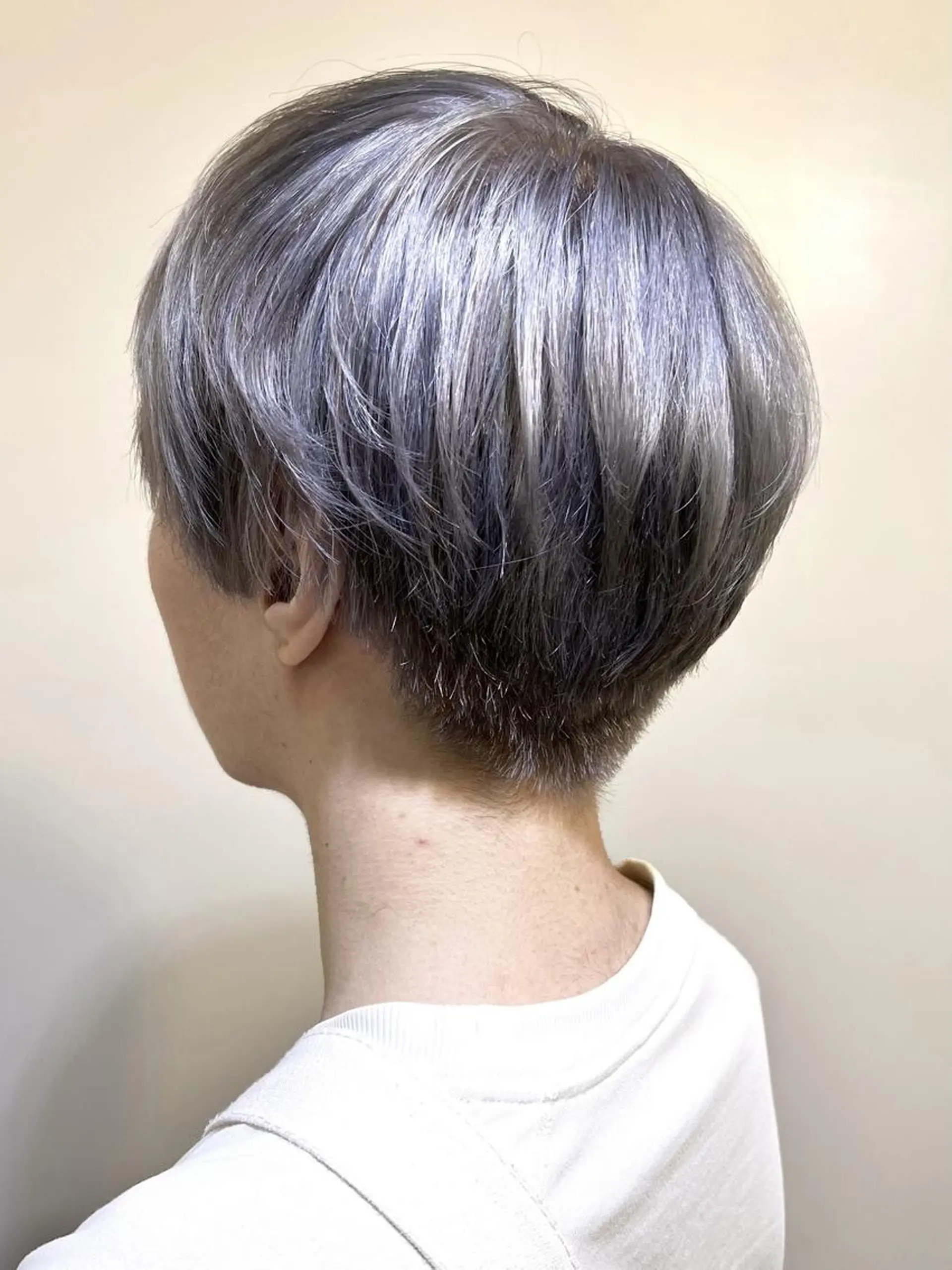 カラー メンズ ショート ヘアカラー 縮毛矯正 プチプラ&ハイクオ リティ✰Lilly✰のヘアスタイル