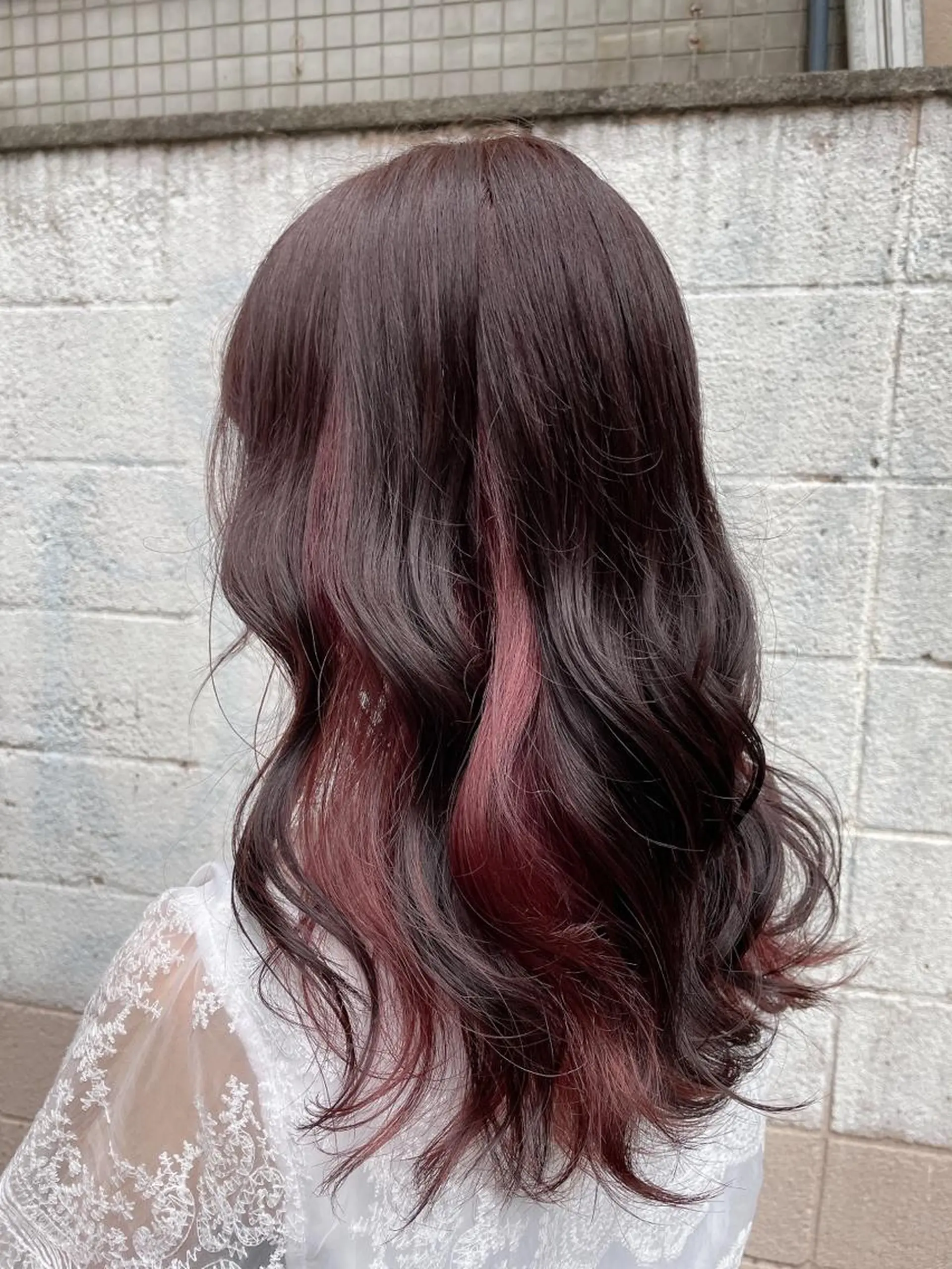 セミロング カラー ピンクカラー ヘアカラー トリートメント ヘアアレンジ にいた　かづしげのヘアスタイル