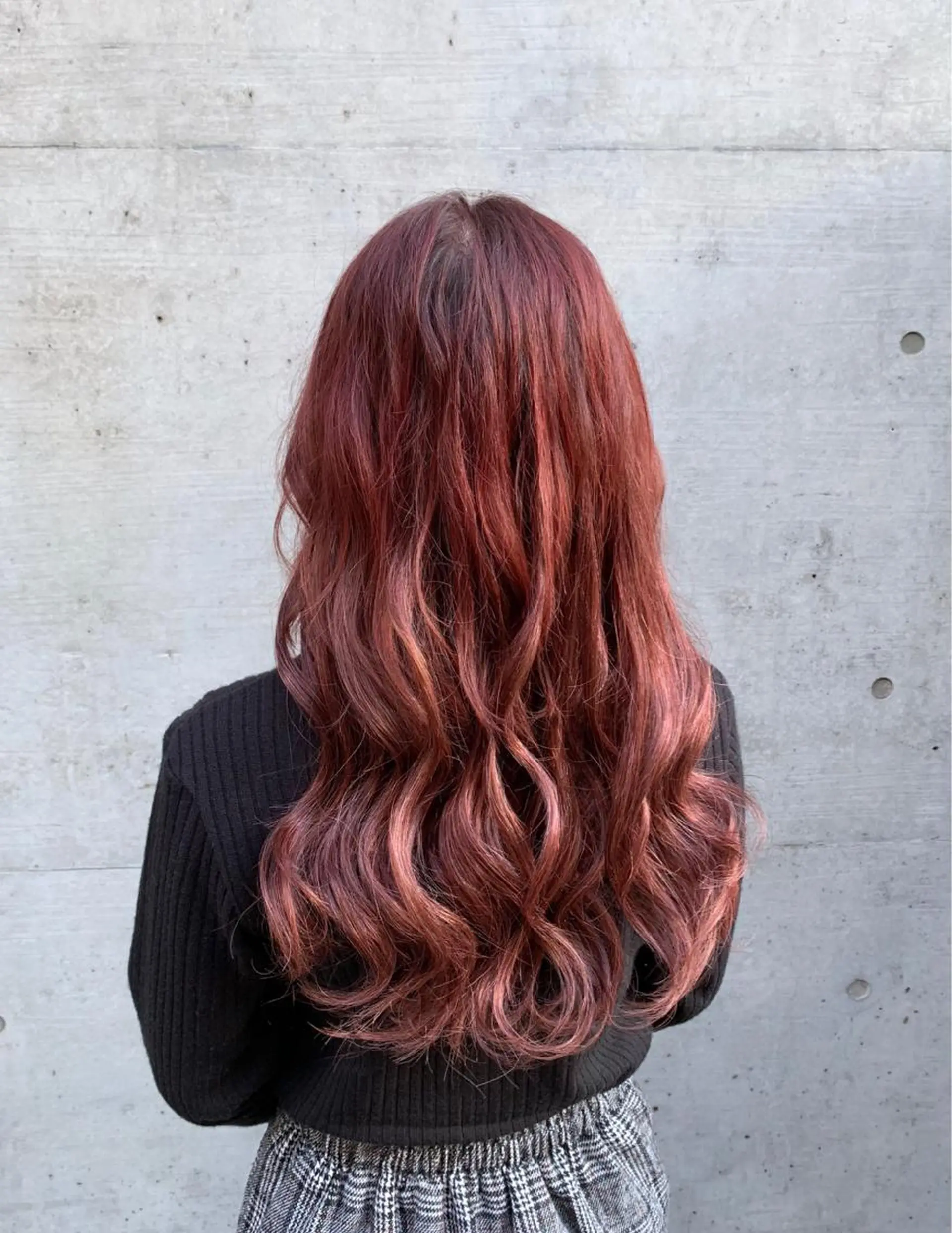 ロング カラー エクステ a-o横浜所属・色落ちまでキレイに！ ！女性サロンのヘアスタイル