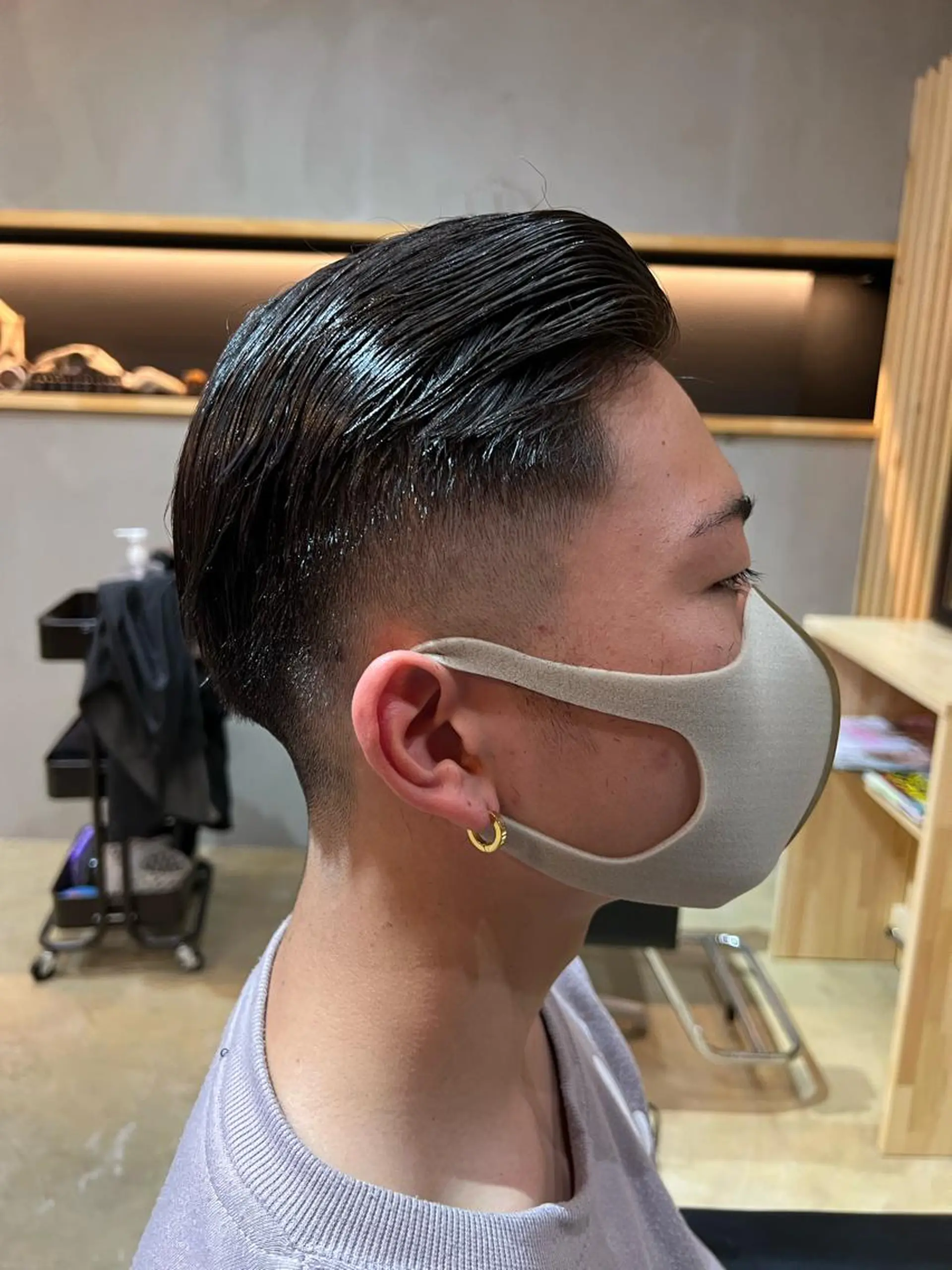 ショート メンズ フェードカット メンズハイライト メンズパーマ メンズツイストパーマ ボブ SHINYA シンヤヘアーズのヘアスタイル