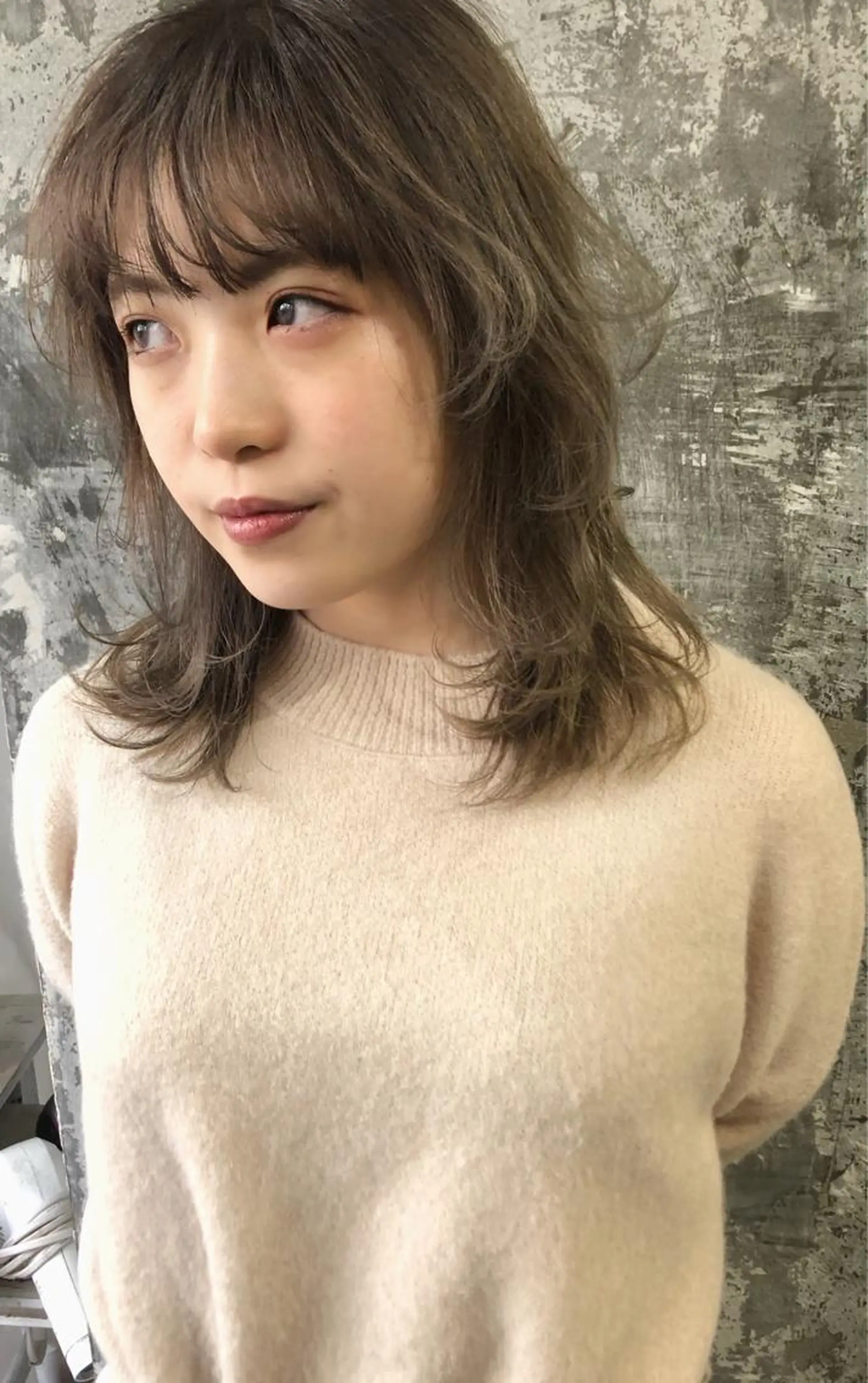 セミロング カラー ベージュカラー ブリーチ ミルクティーベージュ Pia hair Design Yakuin所属・Pia ツボイ ケイタのヘアスタイル