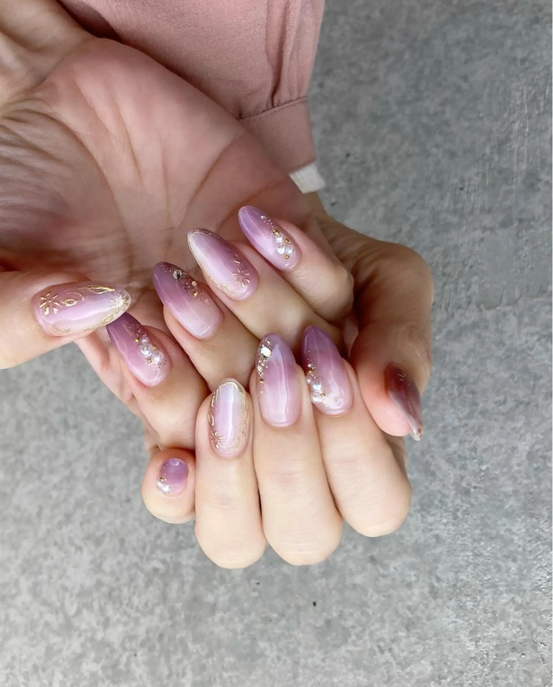 ネイル アートネイル ジェルネイル マグネットネイル ミラーネイル 持ち込み ハンドネイル nail salon Soeurのネイルデザイン