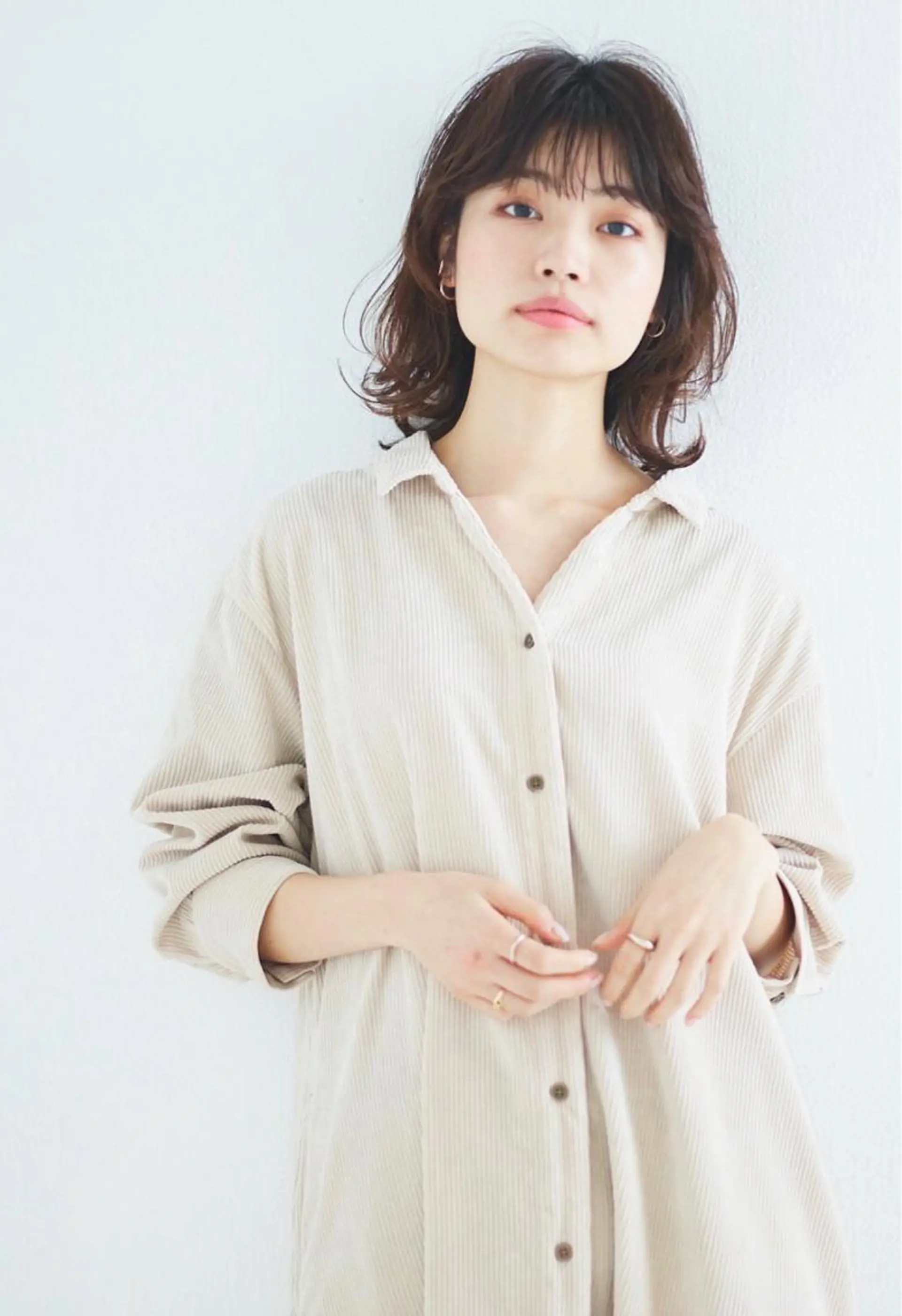 ミディアム THE DAY所属・AKI HASHIMOTOのヘアスタイル