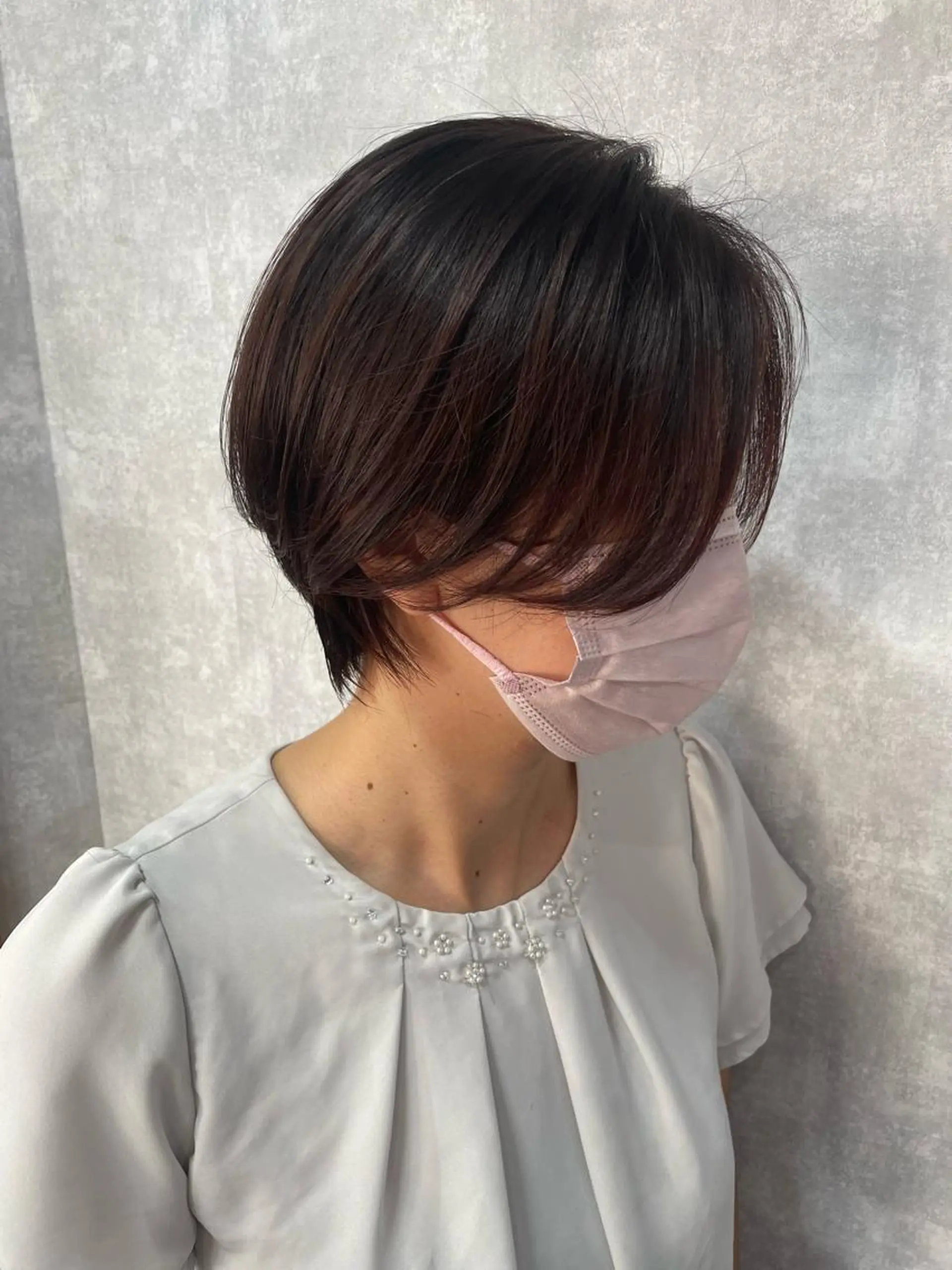 ショート 切りっぱなしボブ ショートボブ ハンサムショート 丸みショート アッシュ C’LD hair  produce /シールドヘア所属・モテ髪/ボブ/ショー ト/アダチフウトのヘアスタイル
