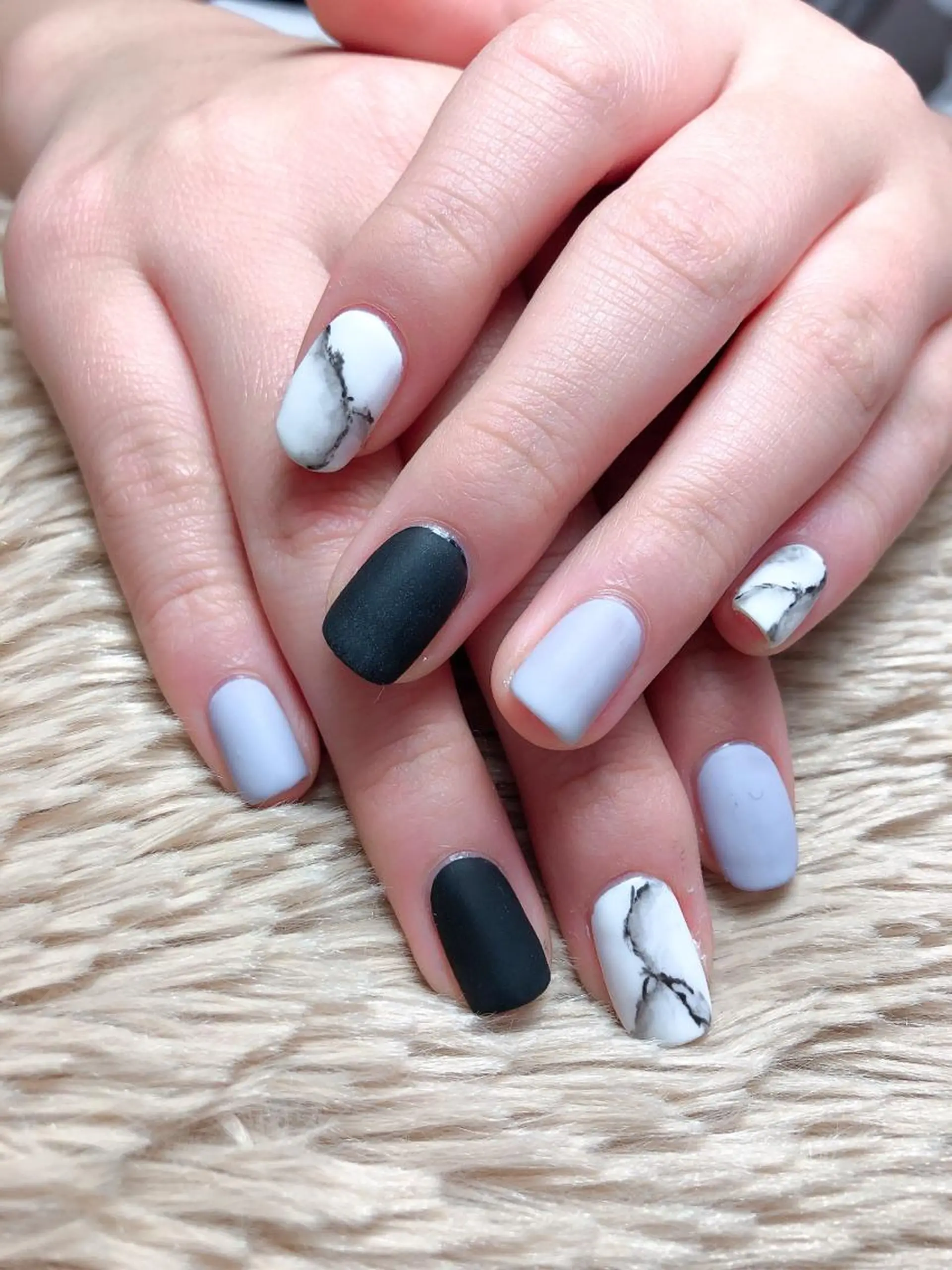 ネイル マットネイル 石原 夕華のネイルデザイン