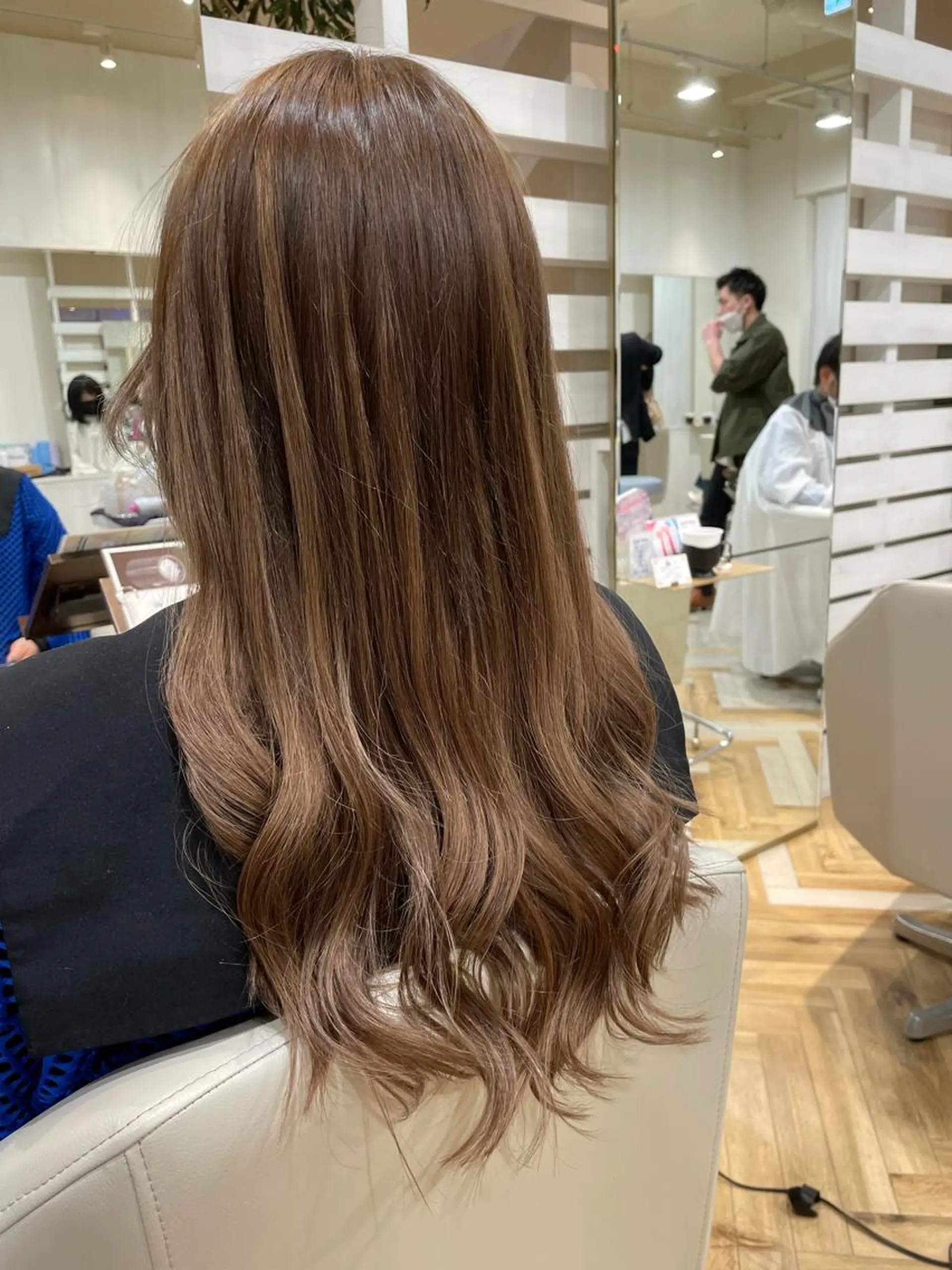 ロング オーロ西大寺所属・松永 夏のヘアスタイル