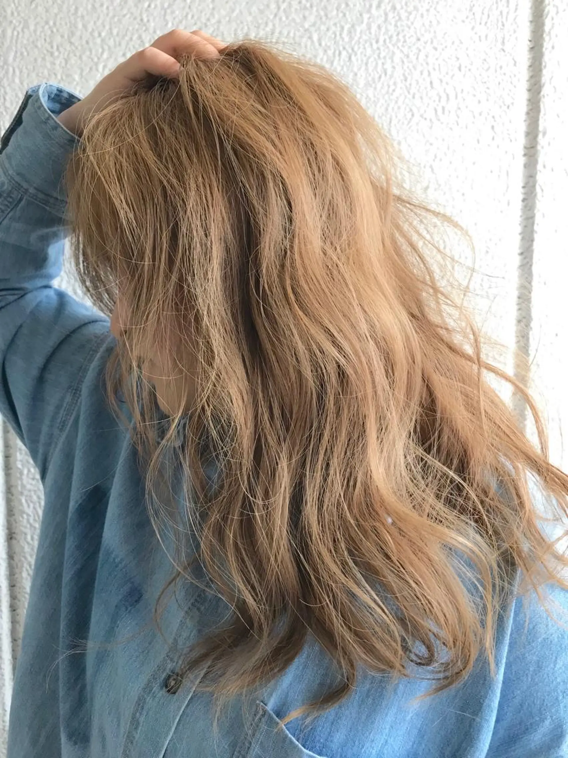 ロング カラー ヘアカラー トリートメント AUBE shinjuku所属・ア イカのヘアスタイル
