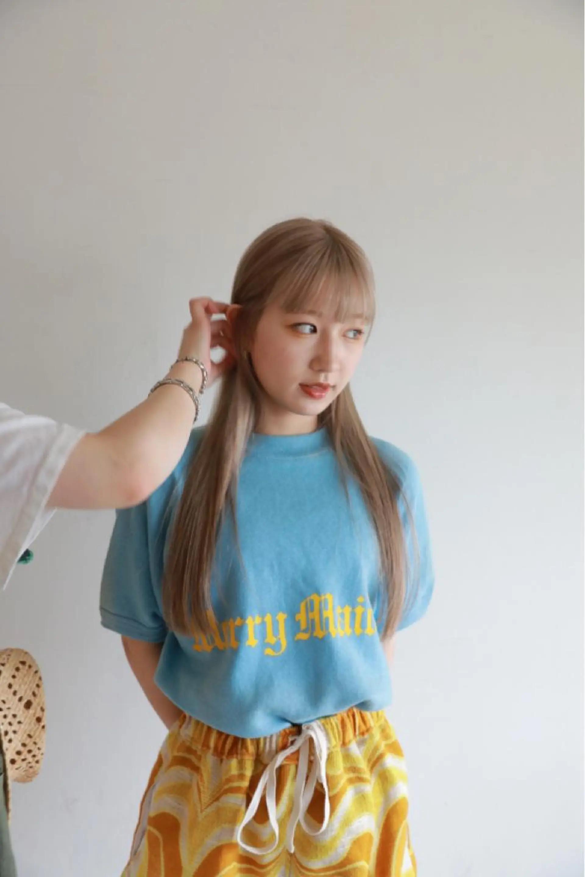 ロング カラー ブリーチカラーが人気 onnuのヘアスタイル