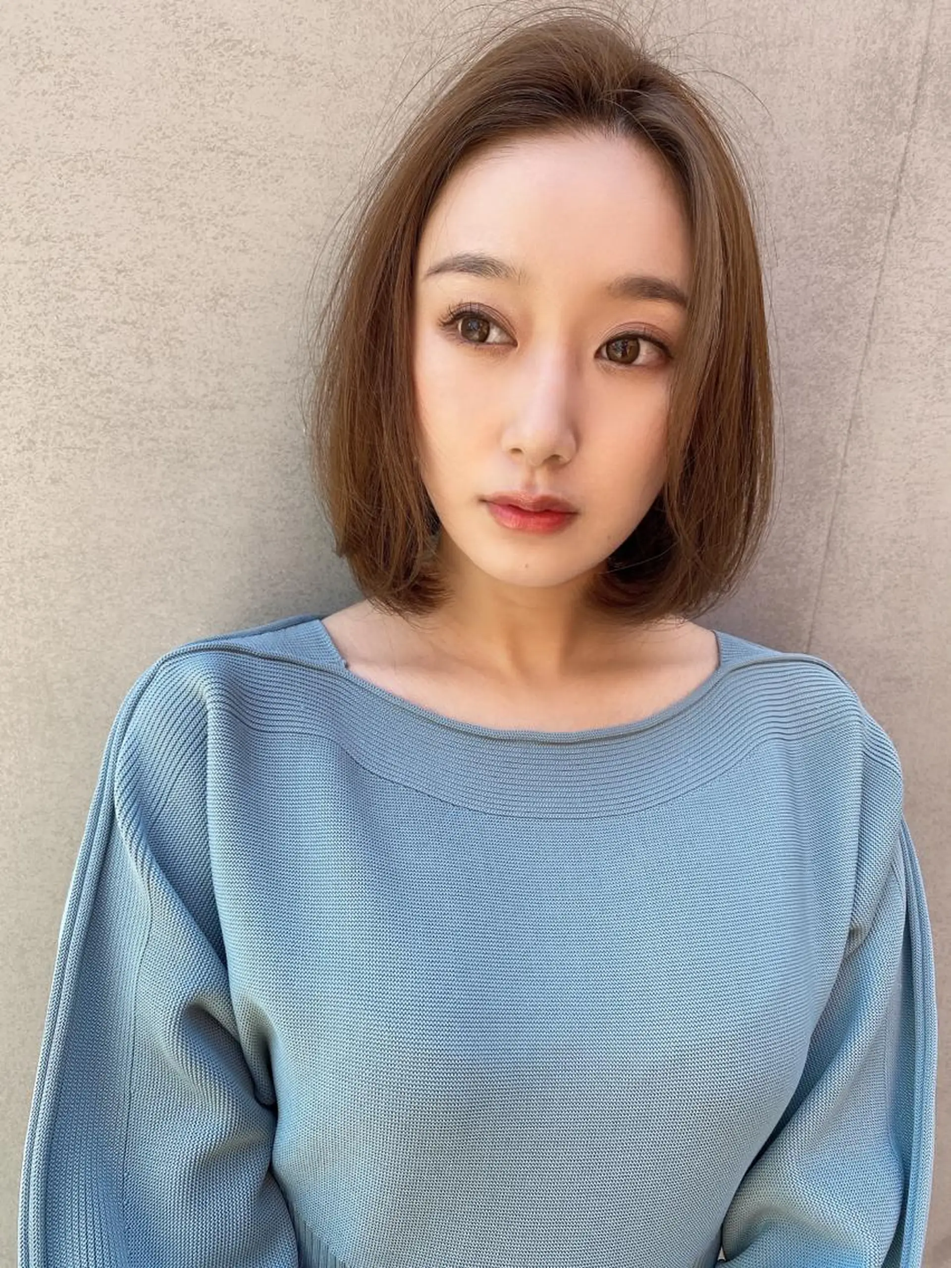 ミディアム カラー ボブ カット ヘアカラー トリートメント ツヤ髪になりたい方へ 🩷柴田知亜希のヘアスタイル