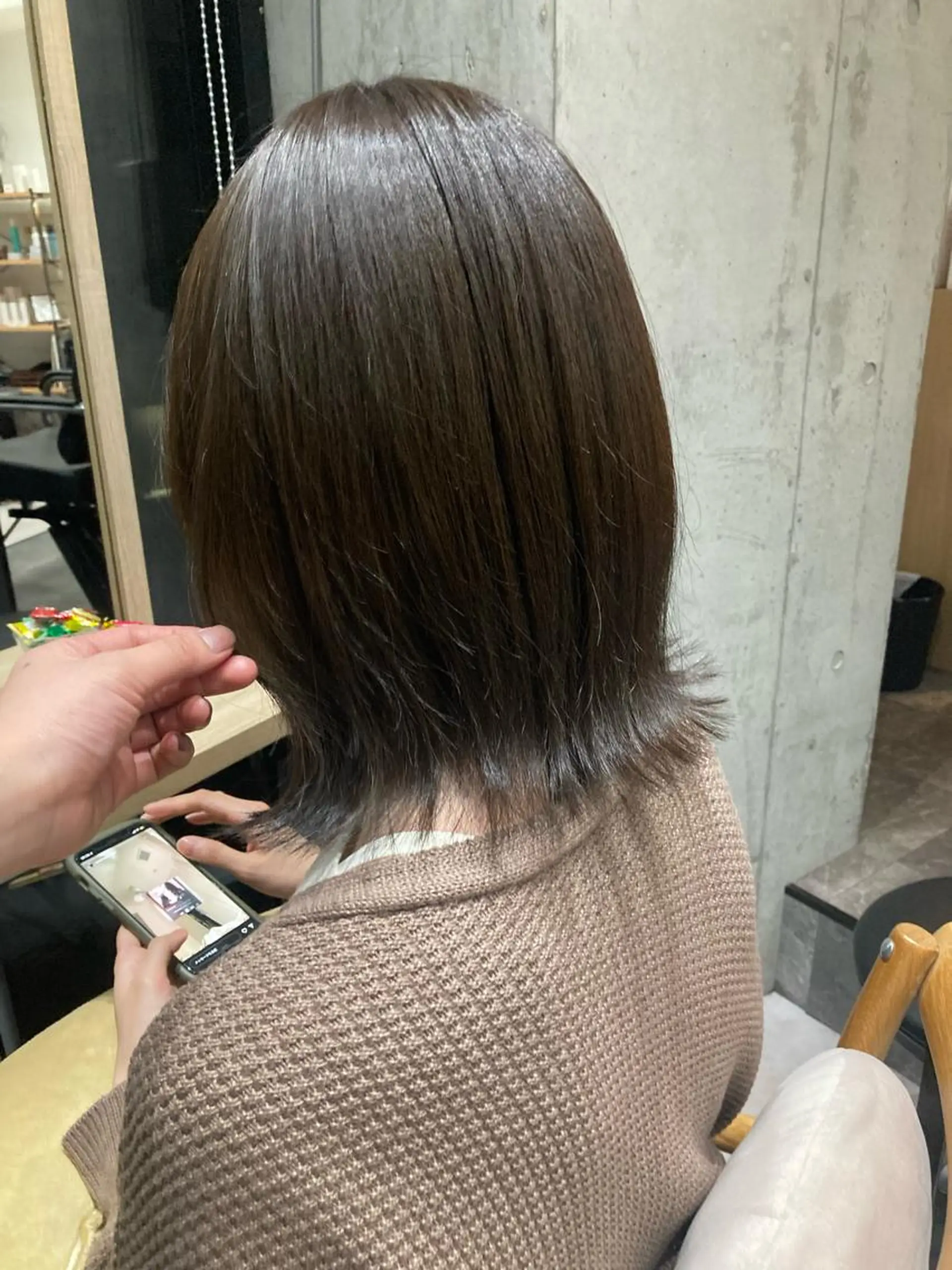 ショート ✨色持ちの良い艶 カラー✨蟹江真世のヘアスタイル