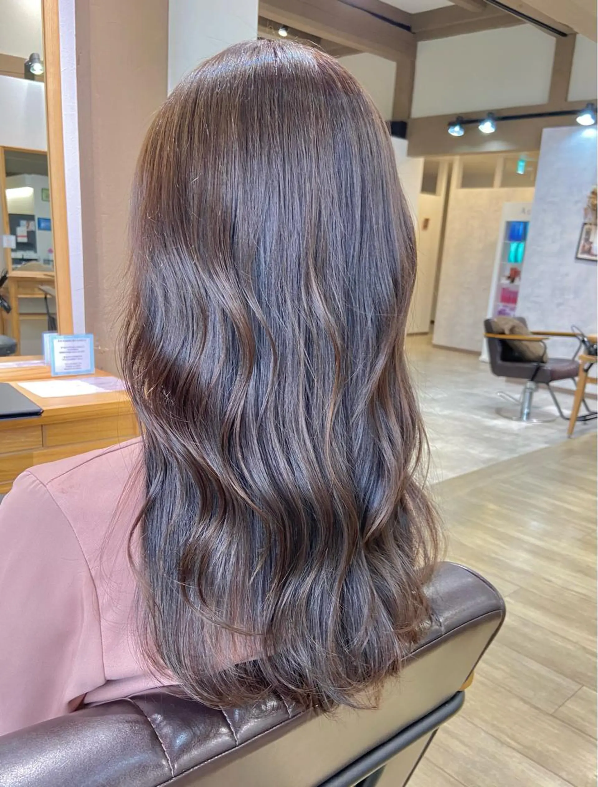 ロング カラー ブラウンカラー チョコレートブラウン lico hair&relaxation所属・lico 栁 詩音のマツエク・マツパデザイン