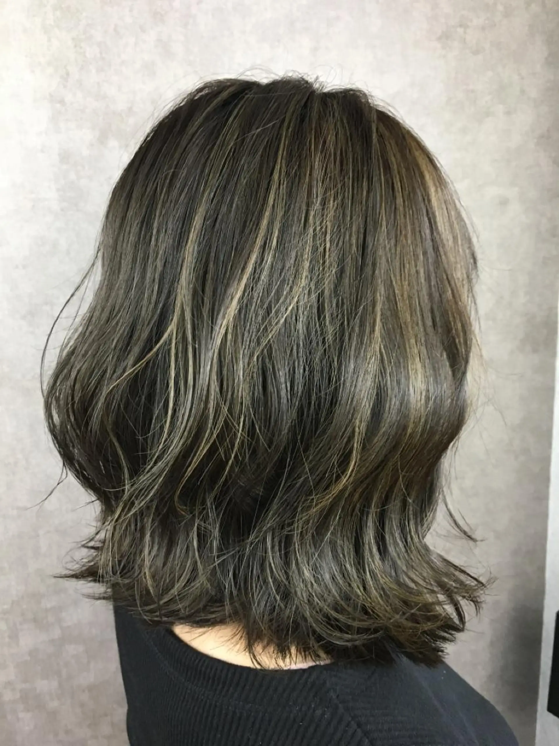 ミディアム カラー ツイストスパイラル パーマ🟡KYOUのヘアスタイル