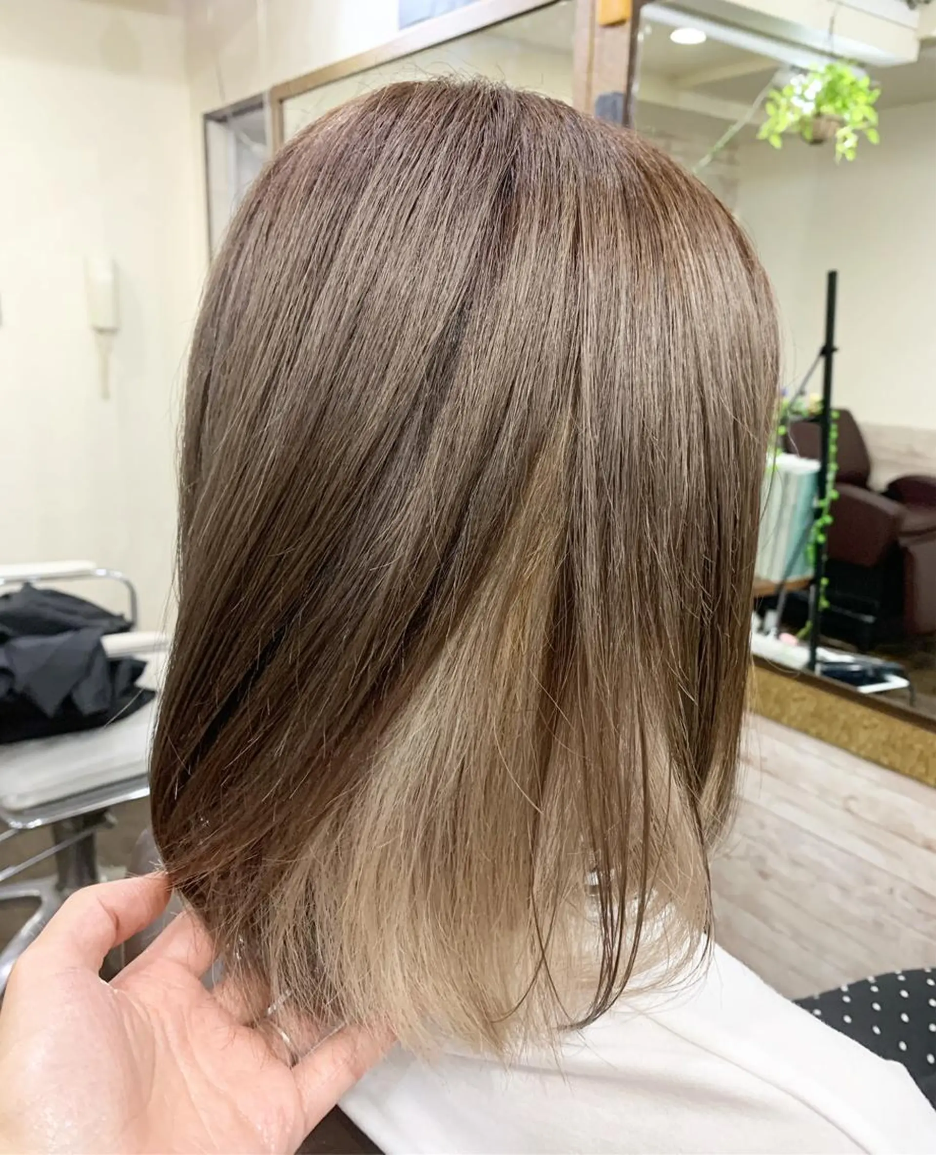 ショート カラー ヘアカラー 渡辺 健太のヘアスタイル