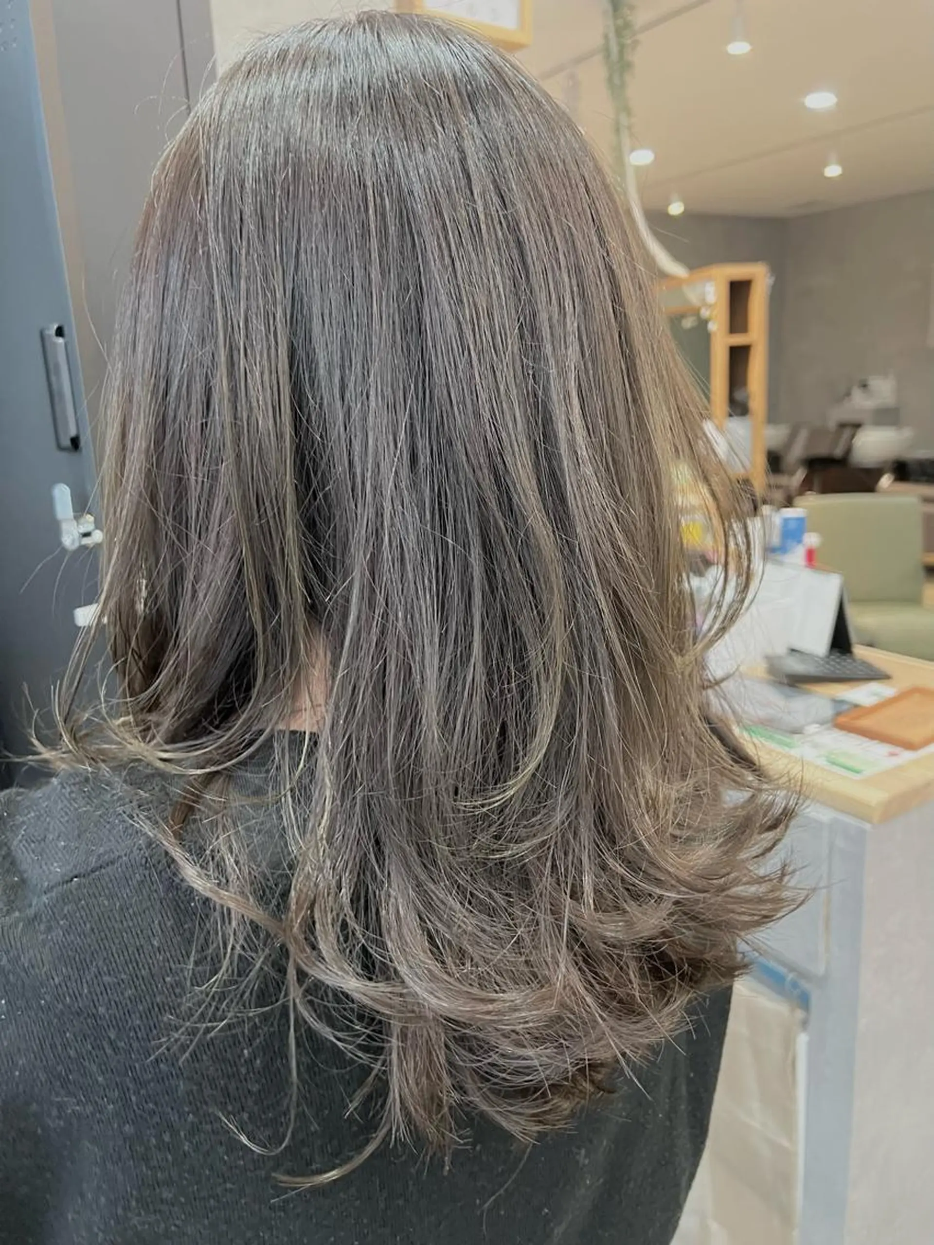 セミロング hair&make shalom所属・shalom Harunaのヘアスタイル