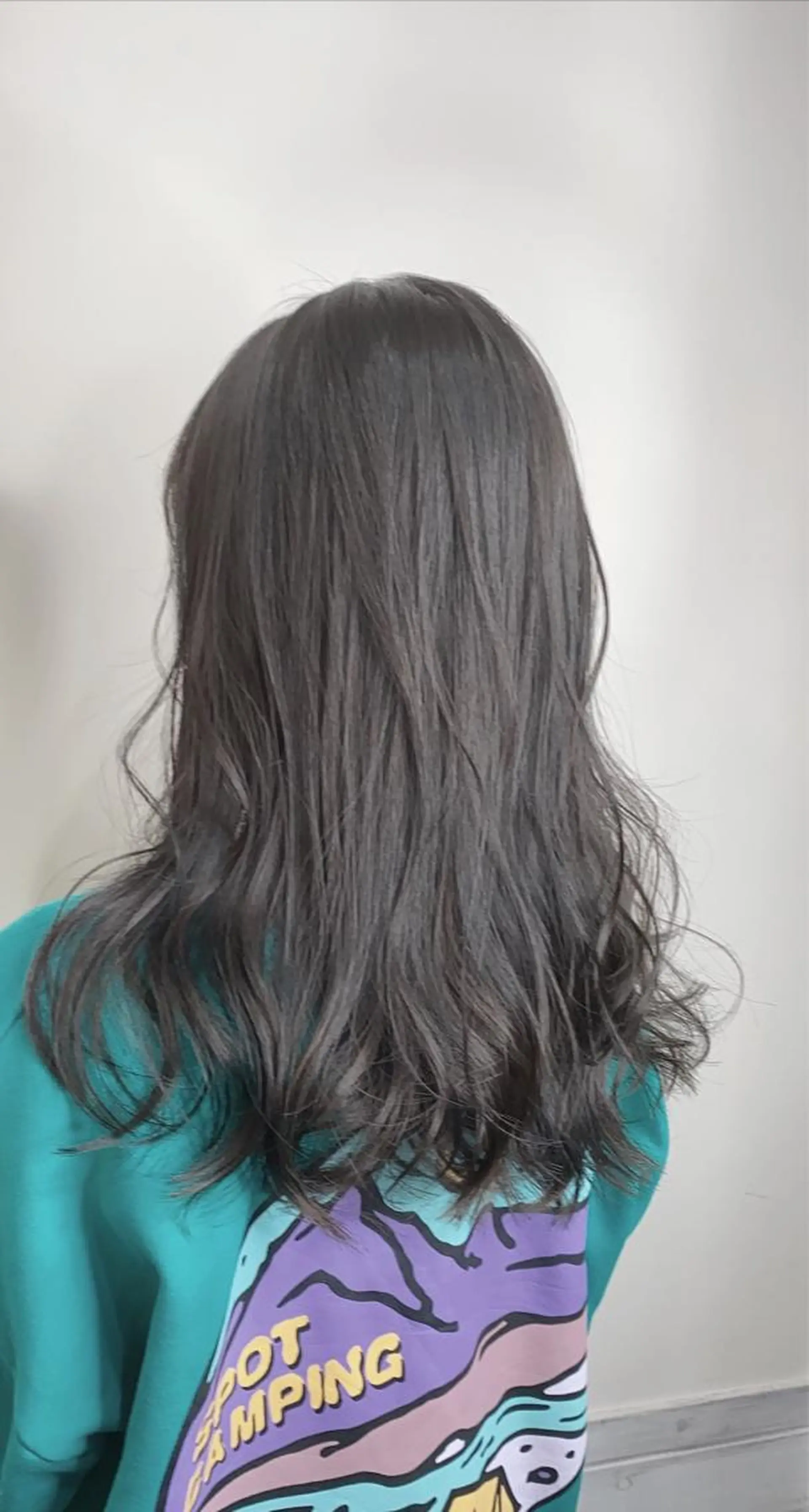 ロング カラー ヘアアレンジ ダークグレー ダークグレージュ グレージュ ヘアカラー トリートメント アイラッシュ/美容室 個室/瀬戸 一菜のヘアスタイル