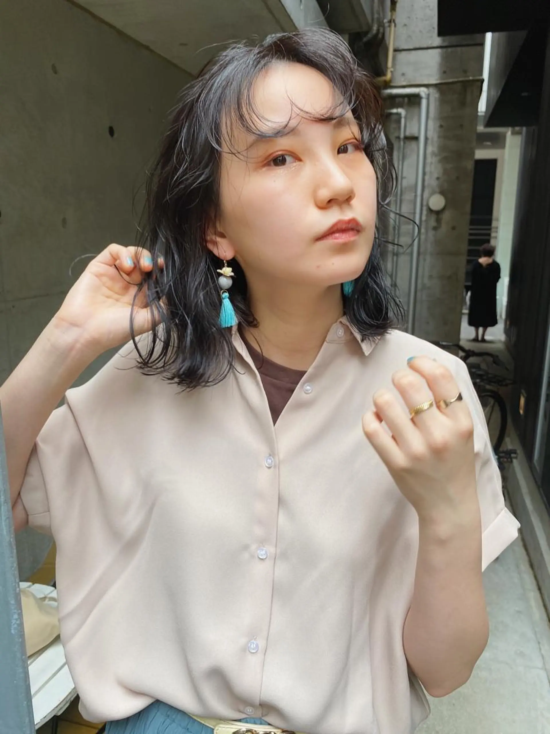 ミディアム カラー パーマ ヘアアレンジ ネイル マツエク・マツパ カット ヘアカラー トリートメント umu.［韓国ヘア /ダウンパーマ］のヘアスタイル