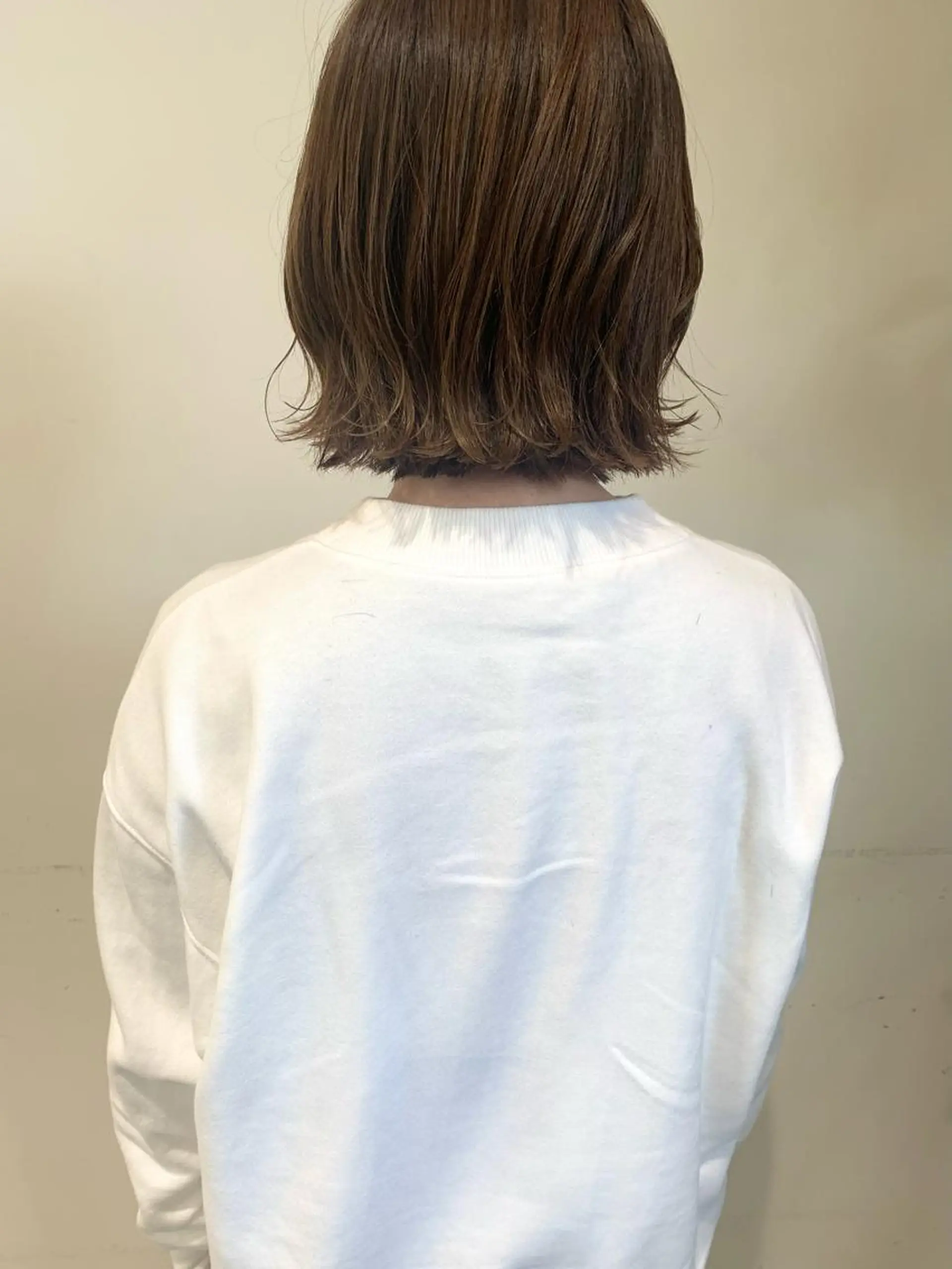 ミディアム 田中 亜沙美のヘアスタイル