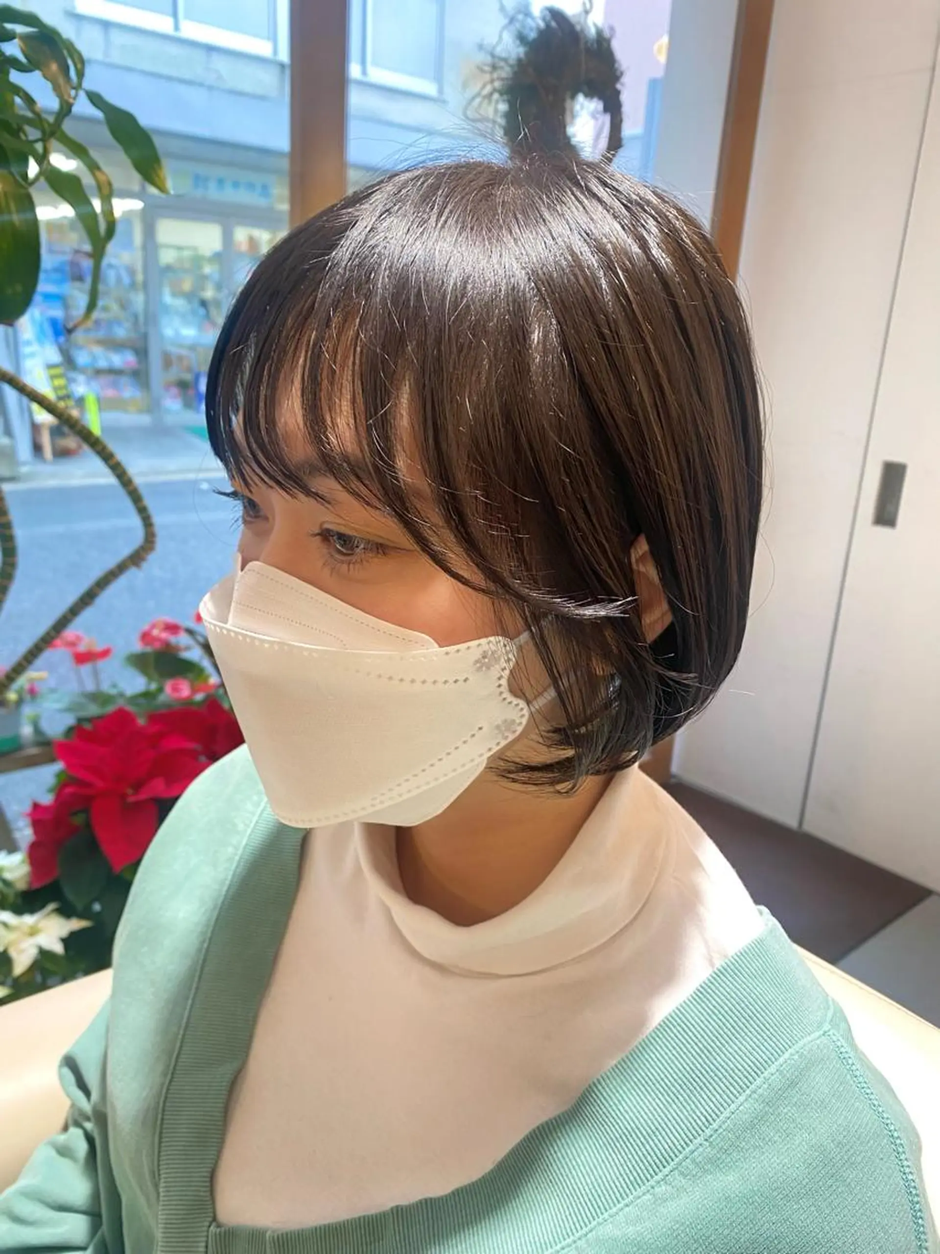 ショート カラー 安永 涼のヘアスタイル