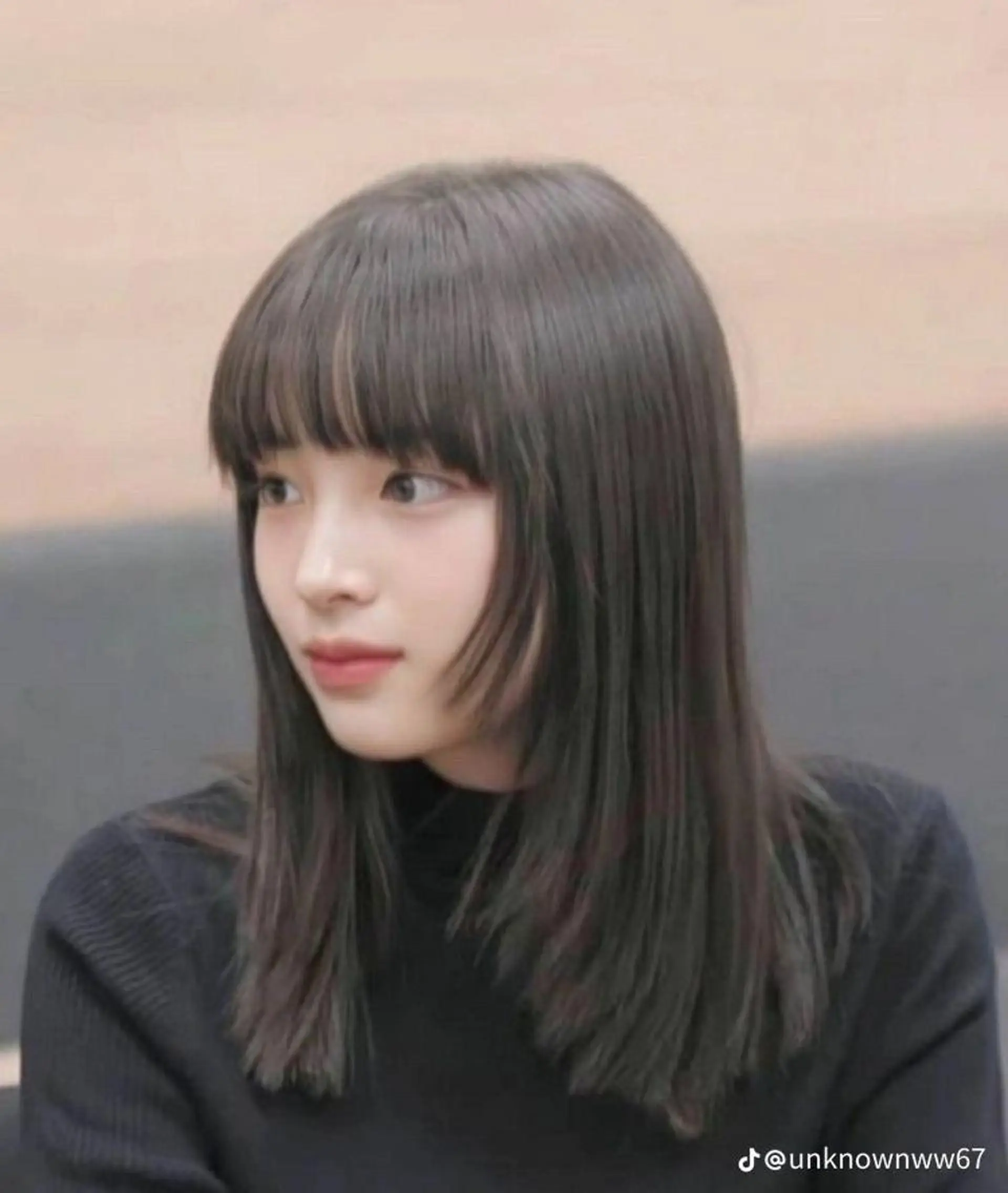 莉乃/縮毛矯正/髪質 改善/艶カラーのヘアスタイル