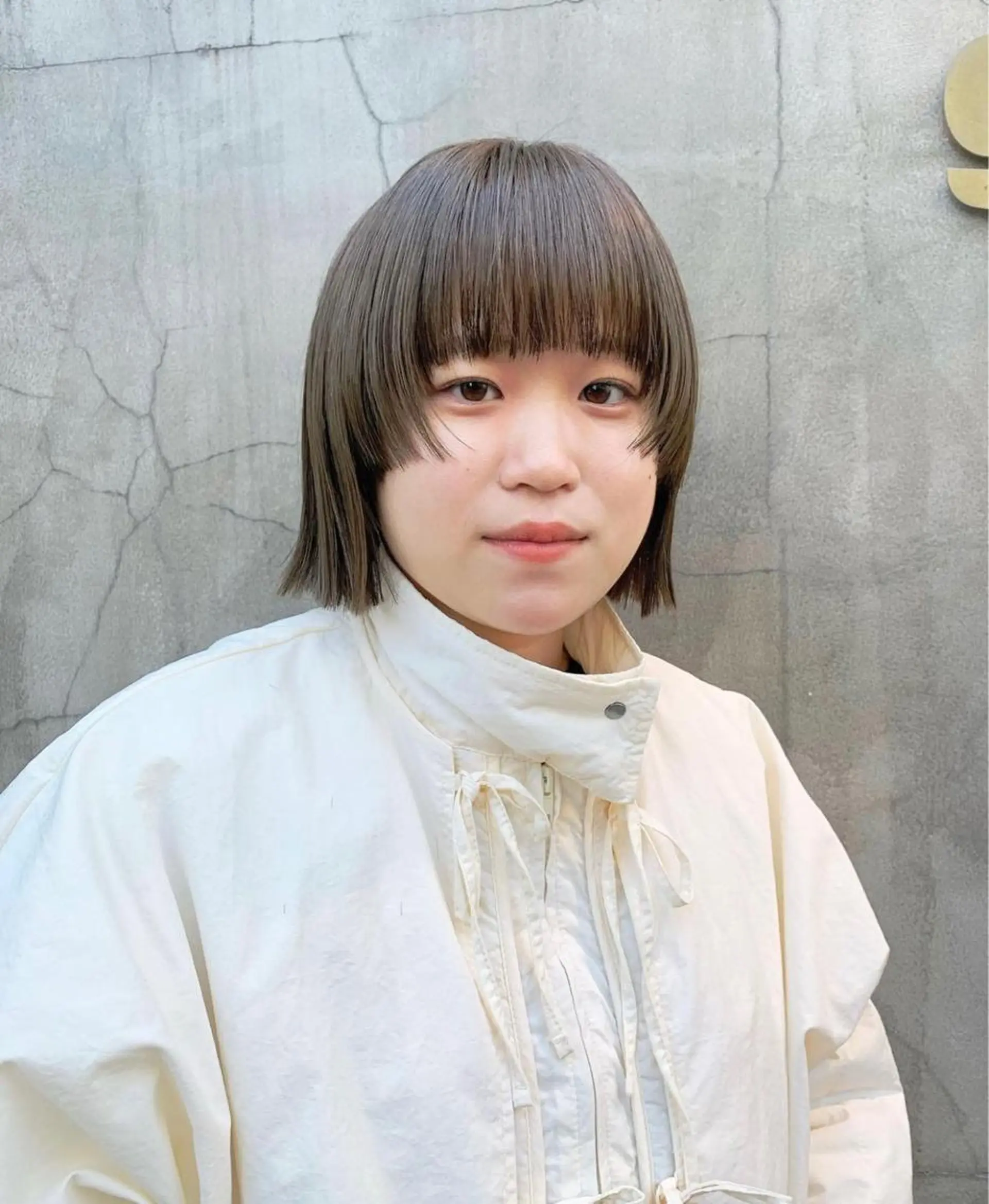 ミディアム カラー ブリーチ 透明感カラー ブリーチなしカラー ボブ 顔まわりレイヤー haco＋所属・圧倒的デザイン力 店長🎨RENAのヘアスタイル