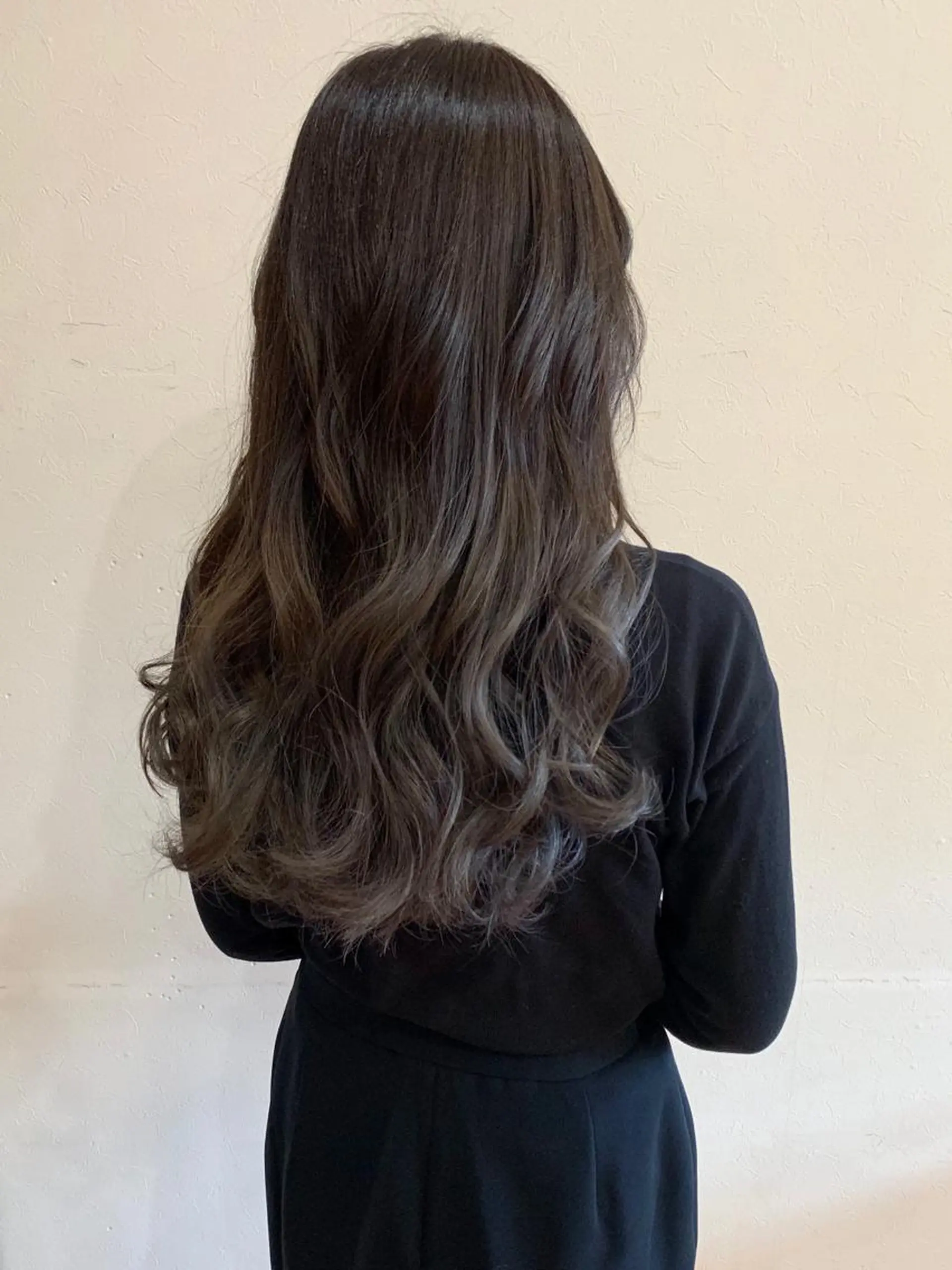 ロング カラー グラデーションカラー Freez狭間 裕美のヘアスタイル