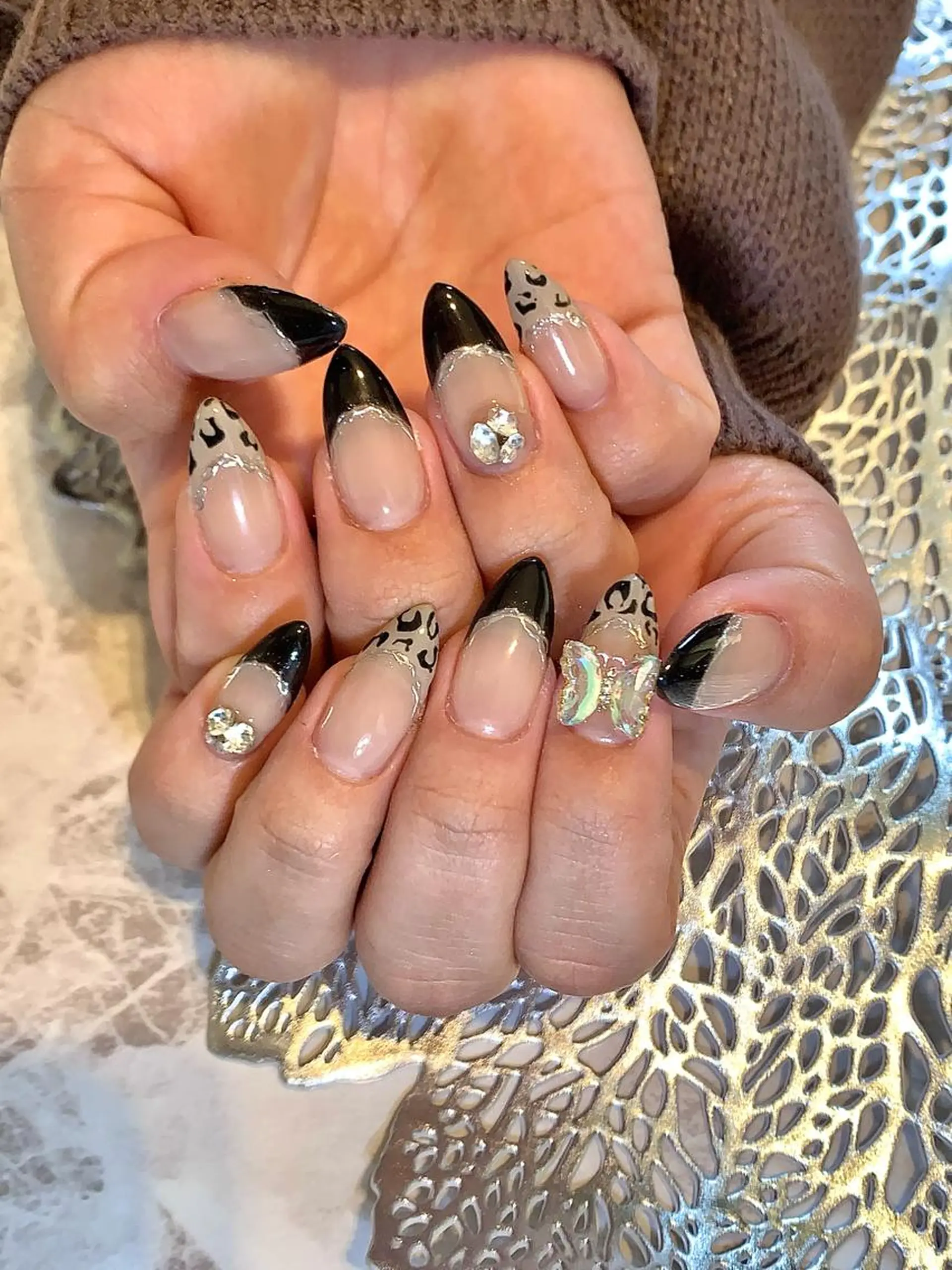 ロング ネイル アートネイル フレンチネイル 💎脱毛・眉毛💎 アリーのエステ・リラクイメージ