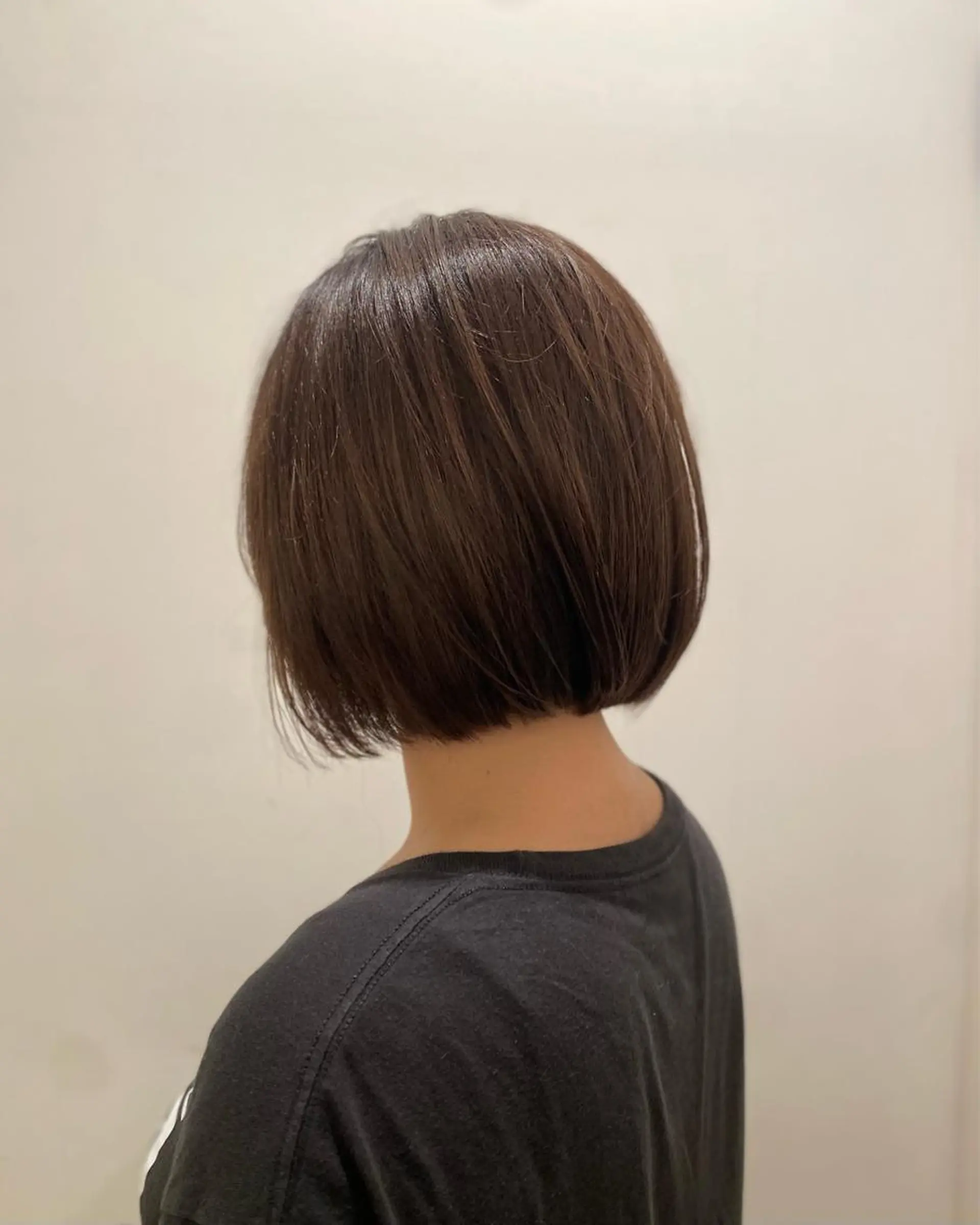 ショート ワンレンボブ ショートボブ ボブ 髪質改善 タンバルモリ カット 🌿レイヤー/ブリー チ/🌿‬JINのヘアスタイル