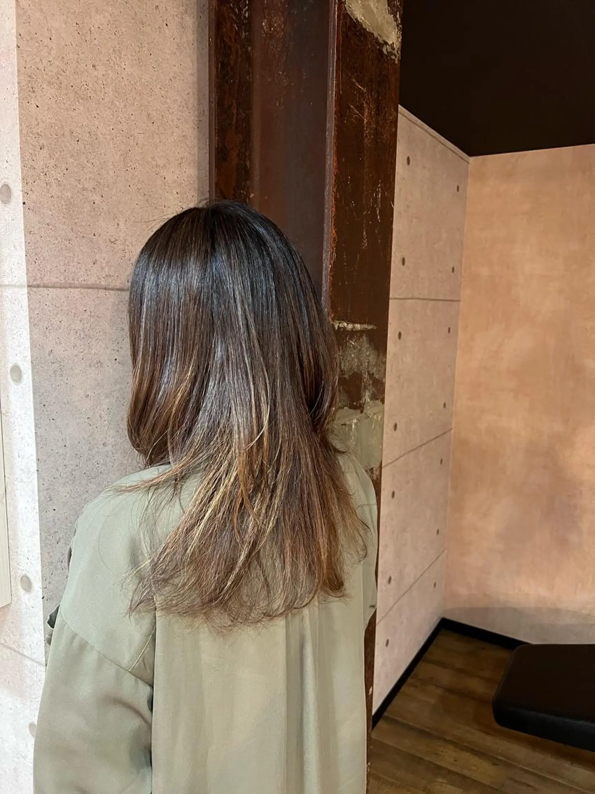 ロング 横浜／桜木町／艶髪 【Shin】亀井 真のヘアスタイル