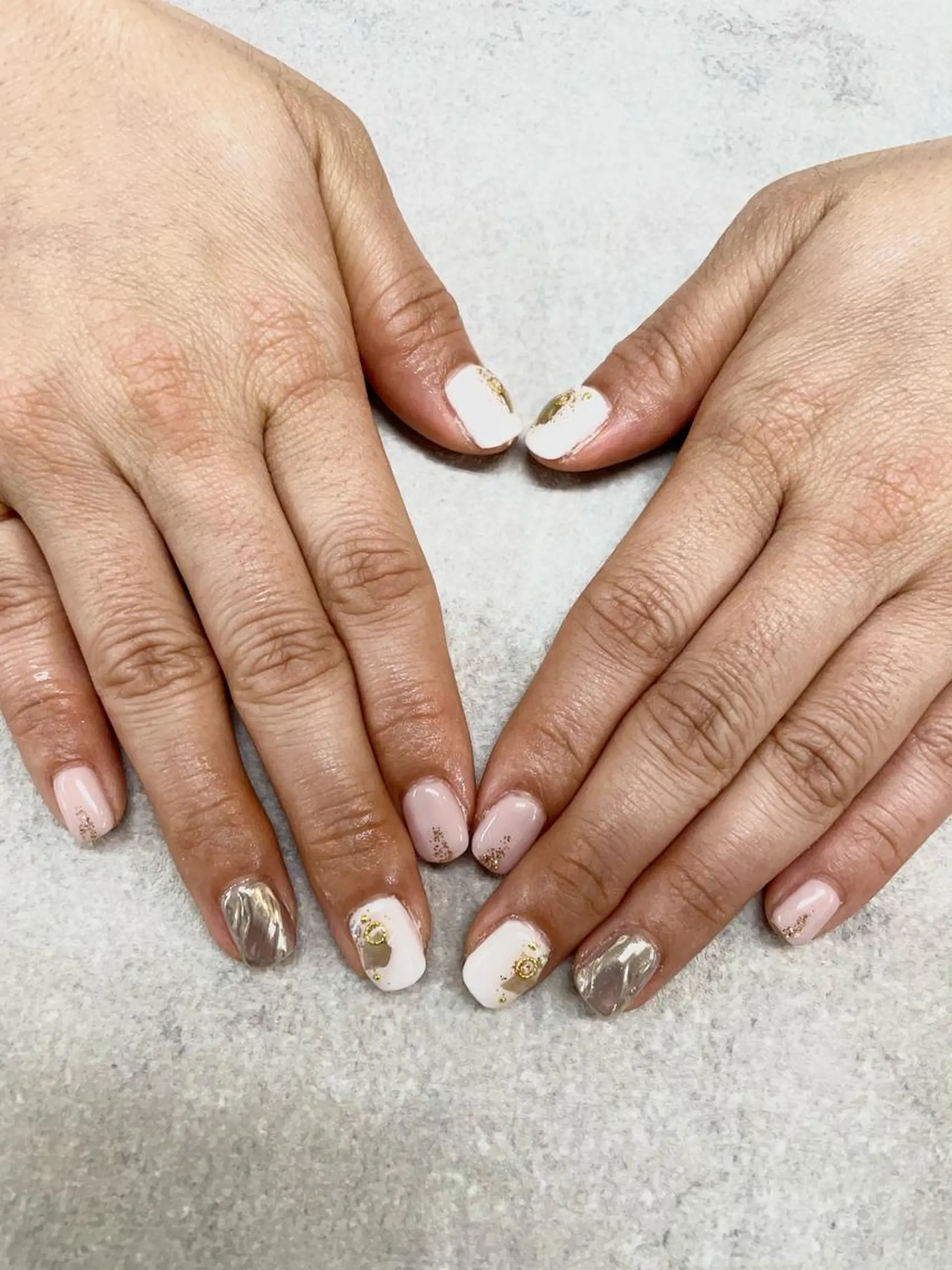 ネイル アートネイル イースター フレンチネイル ジェルネイル ガラスフレンチ ハンドネイル .N YUKIのネイルデザイン