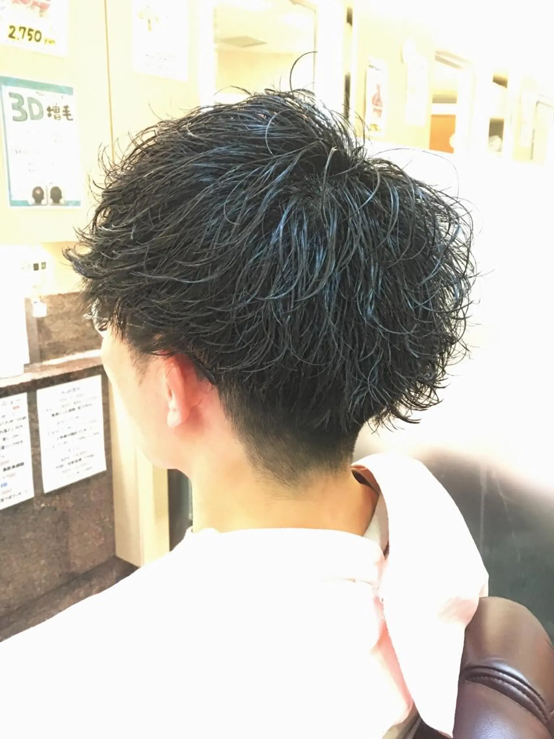 ミディアム ゼロスバーバーショップ所属・予約1000件超 ✨メンズパーマのヘアスタイル